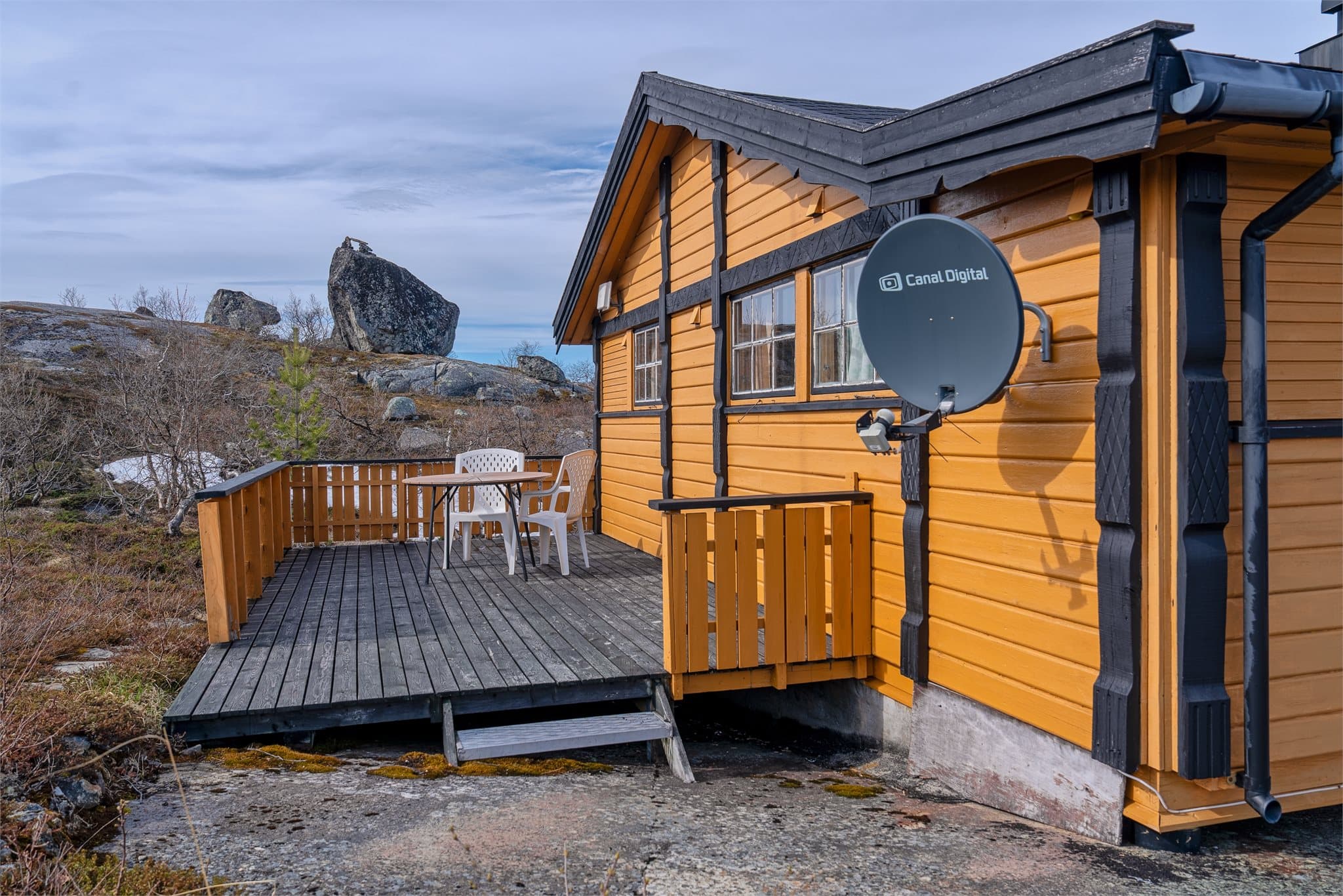 Solrik terrasse hvor du kan nyte flotte dager ute