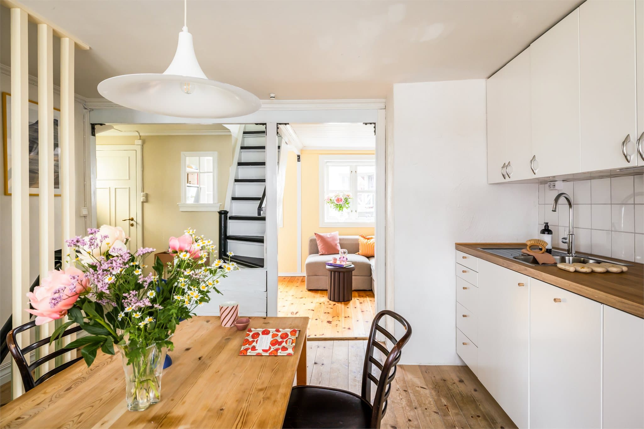 Åpent, lyst og luftig planløsning!