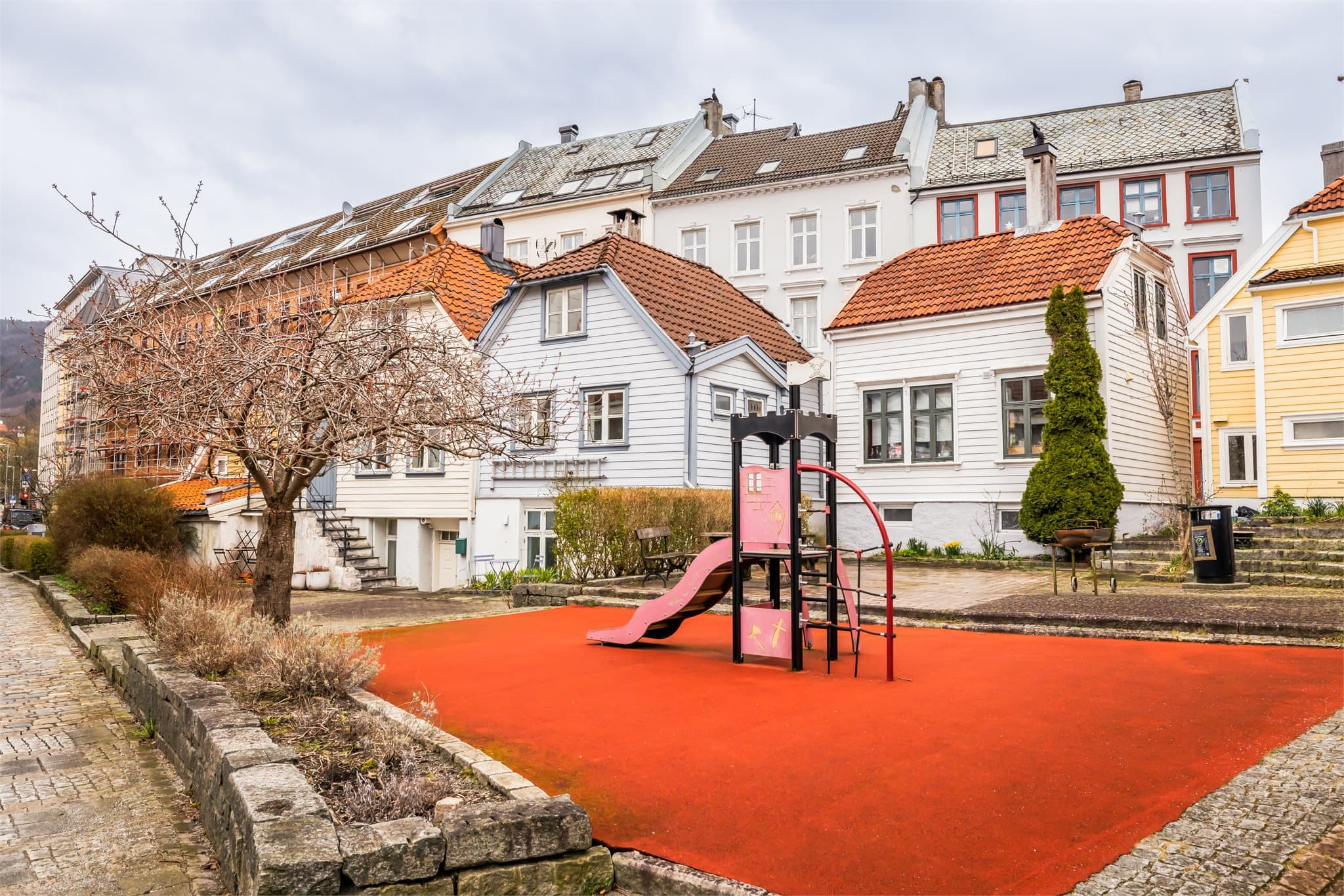 Den sentrale plasseringen gjør veien til byens servicetilbud kort