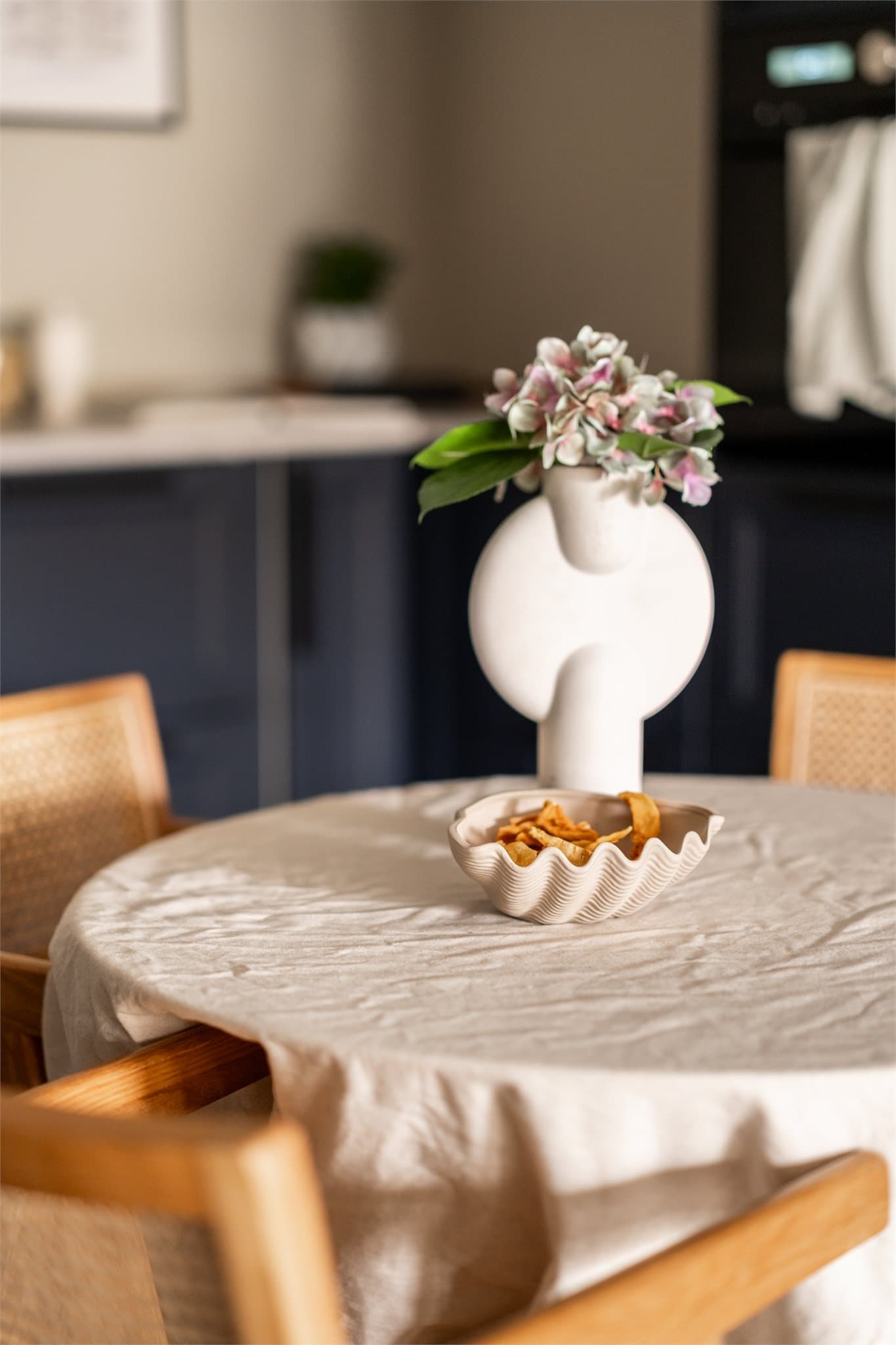 Gjennomtenkte detaljer bidrar til en helhetlig atmosfære.