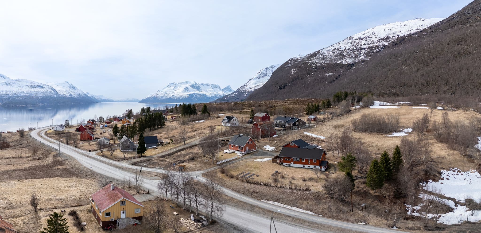 Enebolig beliggende i naturskjønne omgivelser i Løksebotn