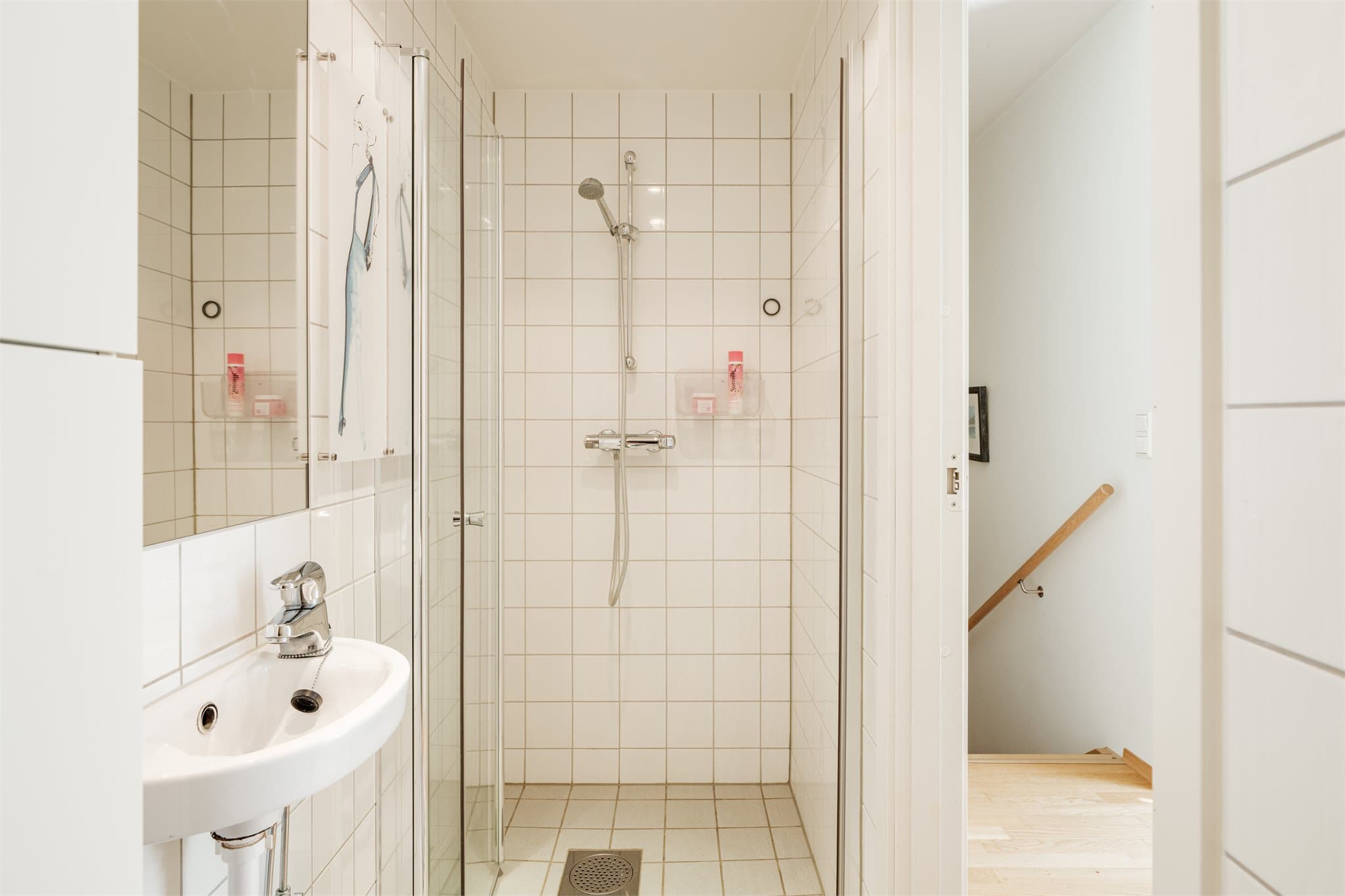 Bad i 3. etasje er også av god størrelse.