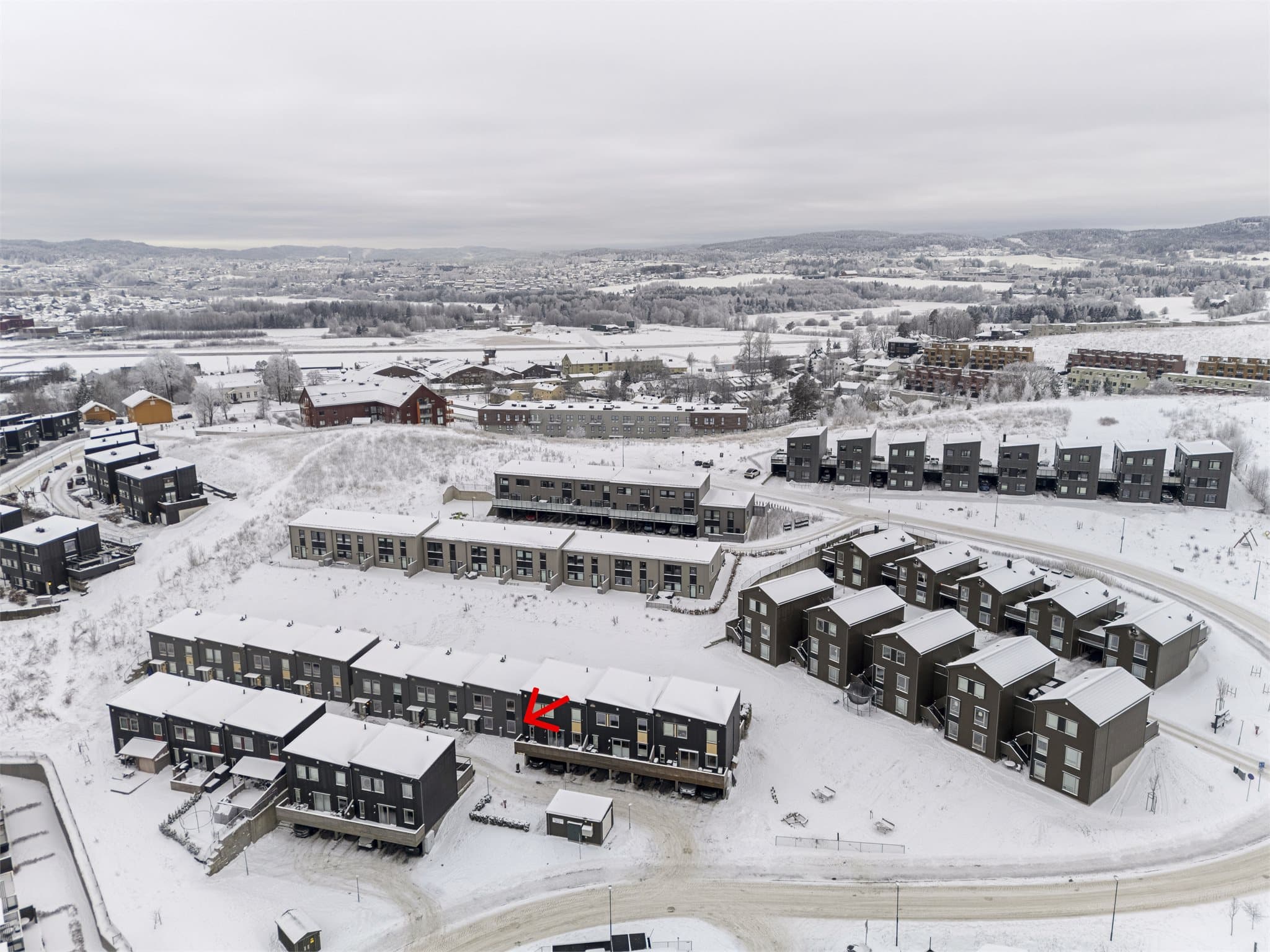 Kjeller er et sentralt og trygt område med kort vei til Lillestrøm sentrum.