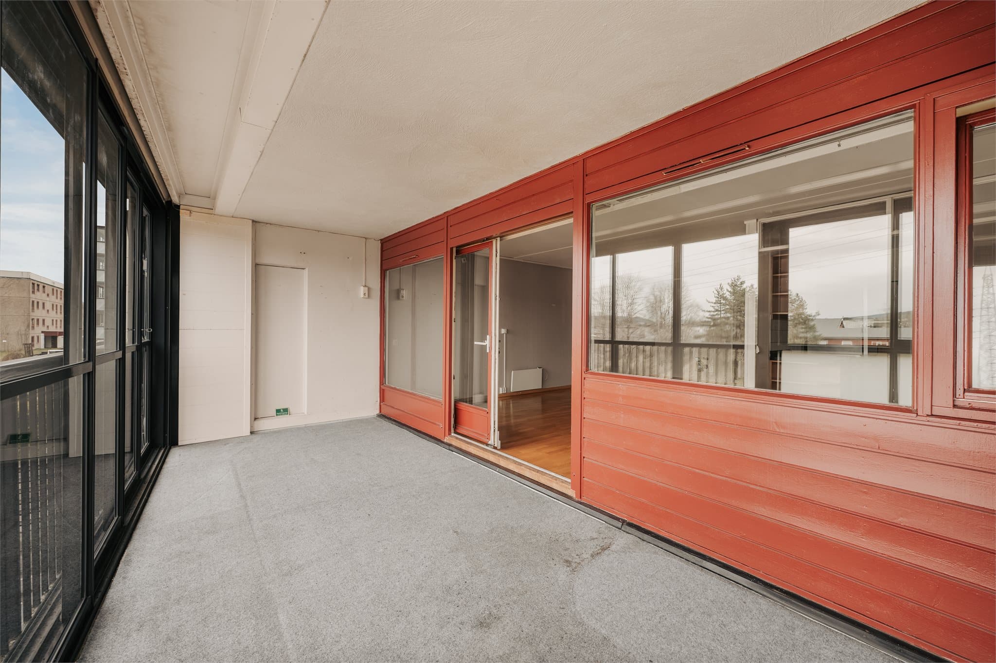 Innglasset balkong på ca. 15 kvm.