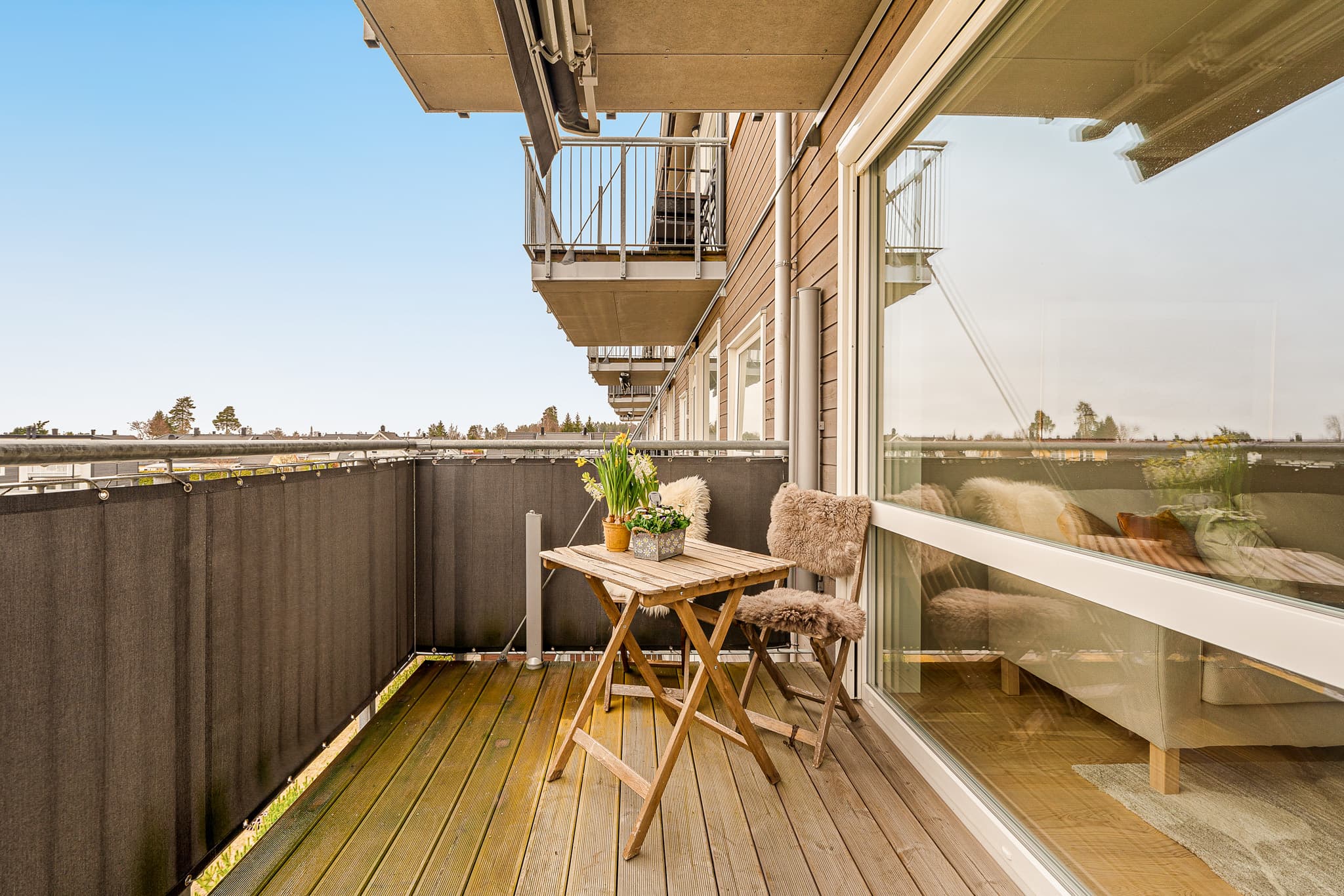 Vestvendt balkong på ca. 8 kvm.