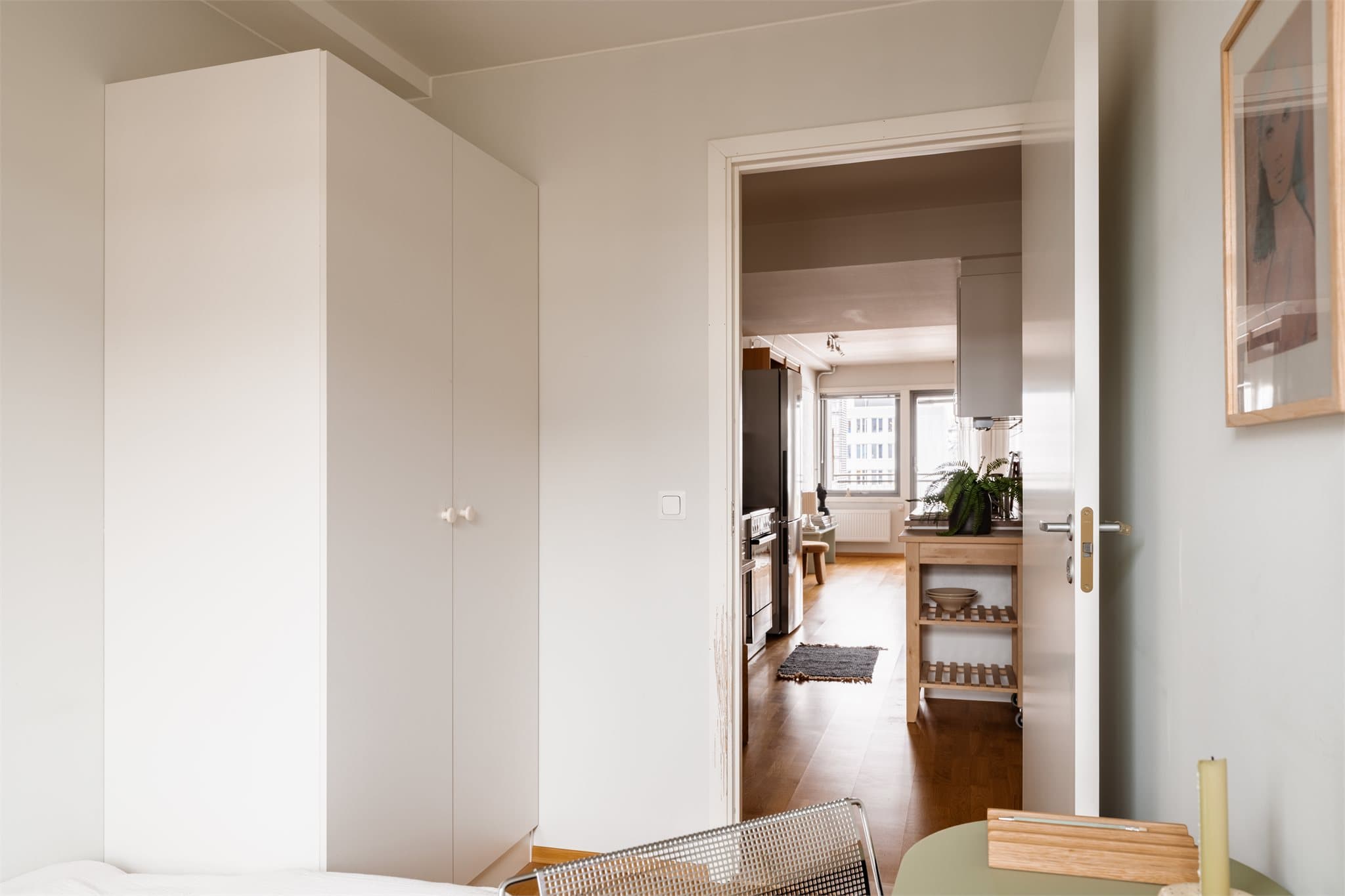 God plass til oppbevaring i garderobeskap.