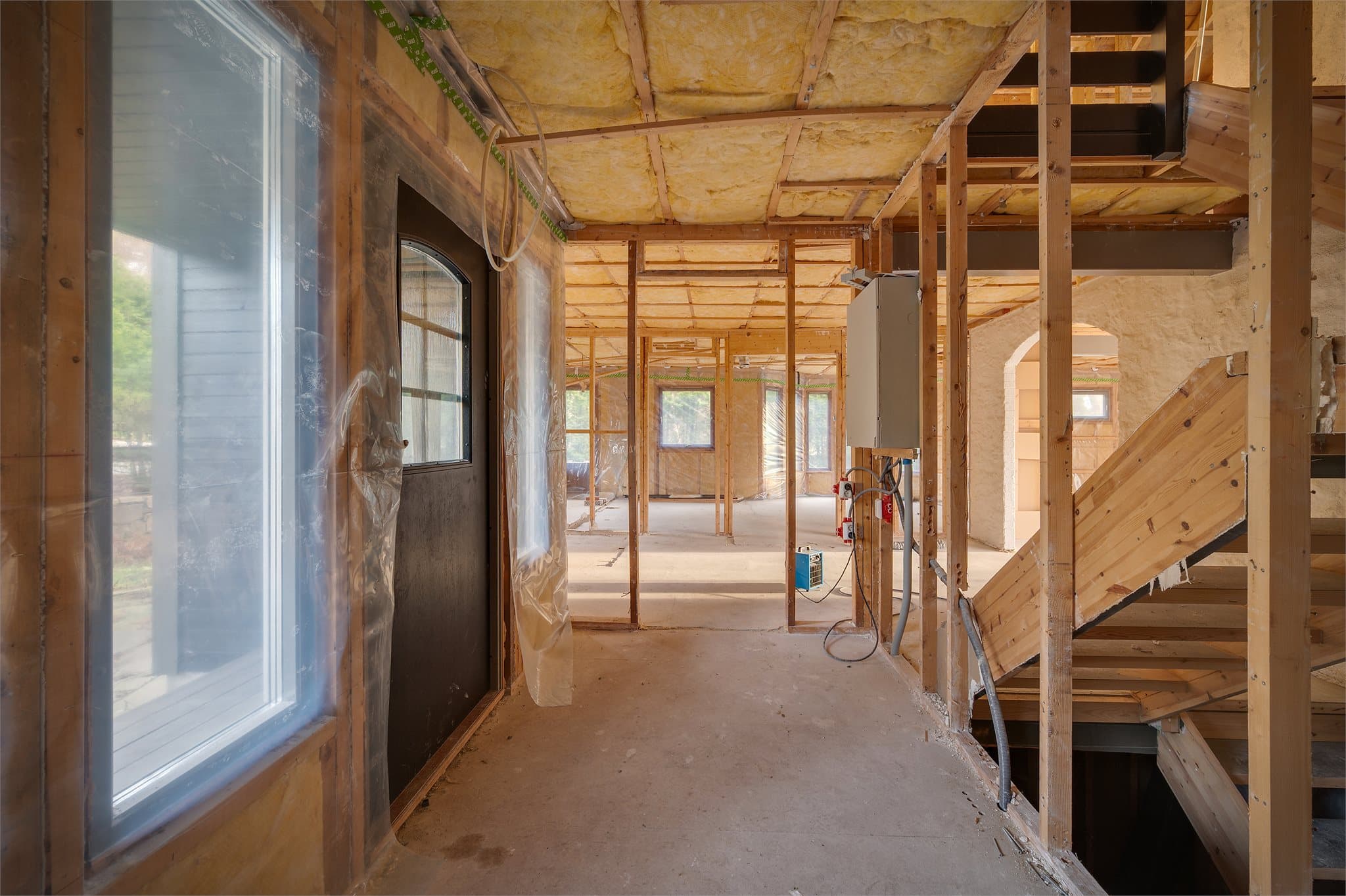 - Boligen krever omfattende rehabilitering -