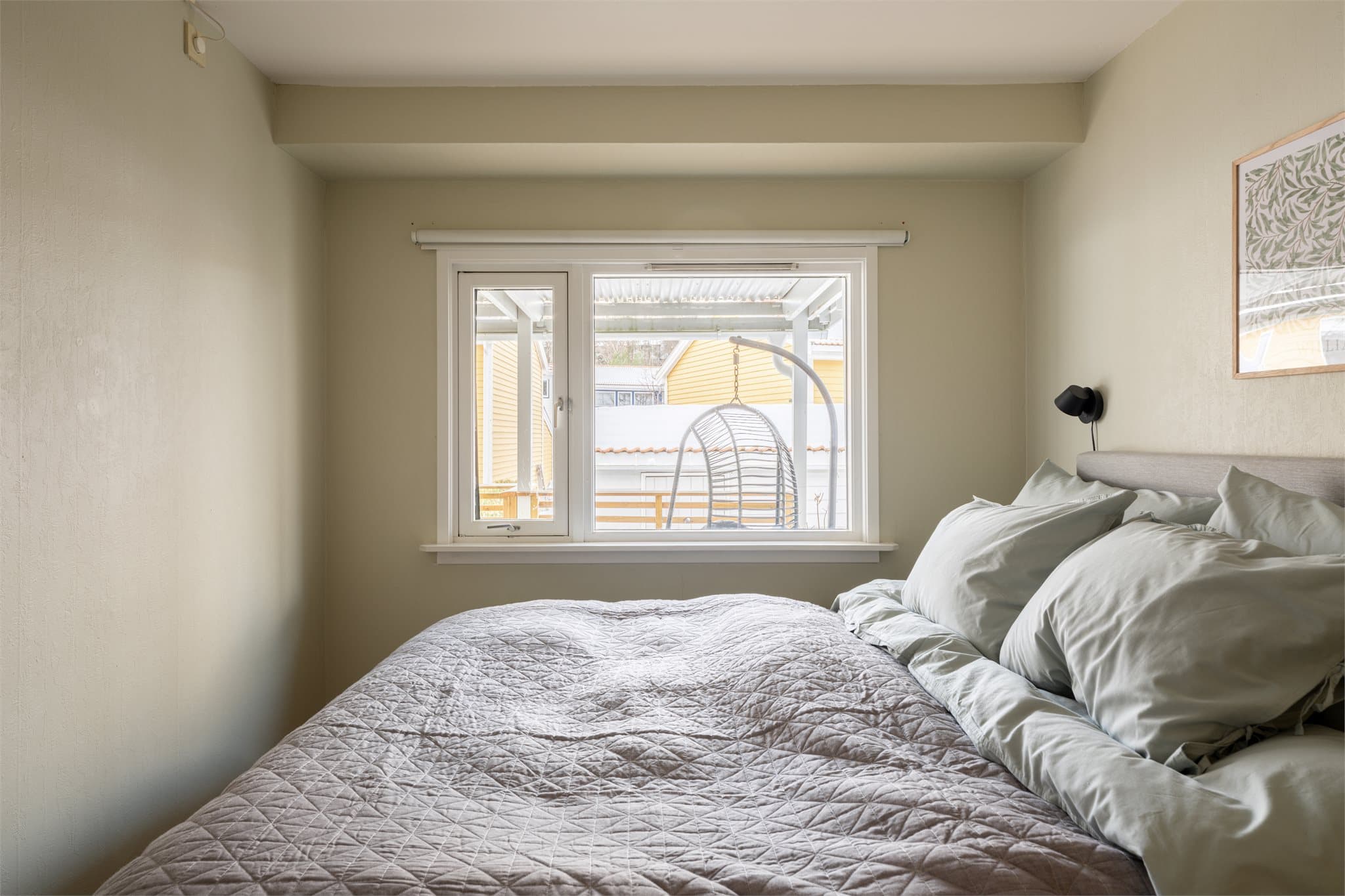 Rommet har ekstra isolasjon i veggene og skjulte kabler, klargjort i 2021.