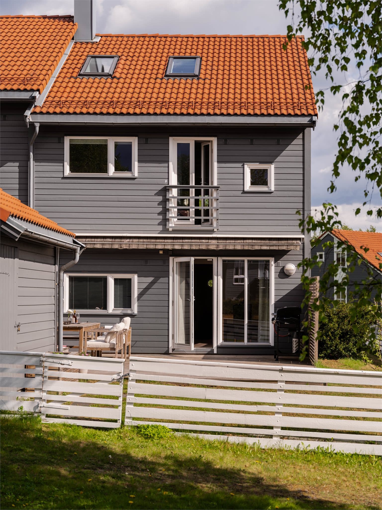Halvpart av tomannsbolig oppført i 2001.