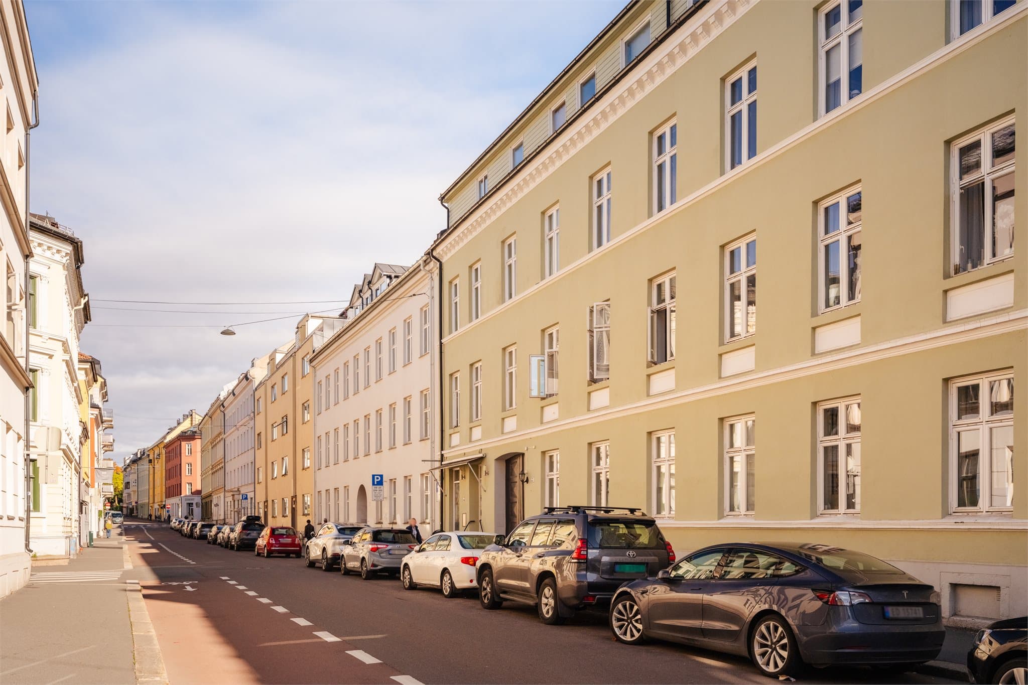 Klassisk bygårdsbebyggelse og etablert boligstrøk i Industrigata.