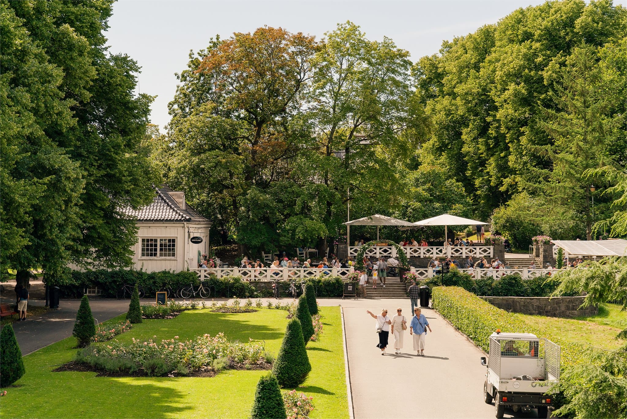 Gode rekreasjonsmuligheter og serveringstilbud i Frognerparken.