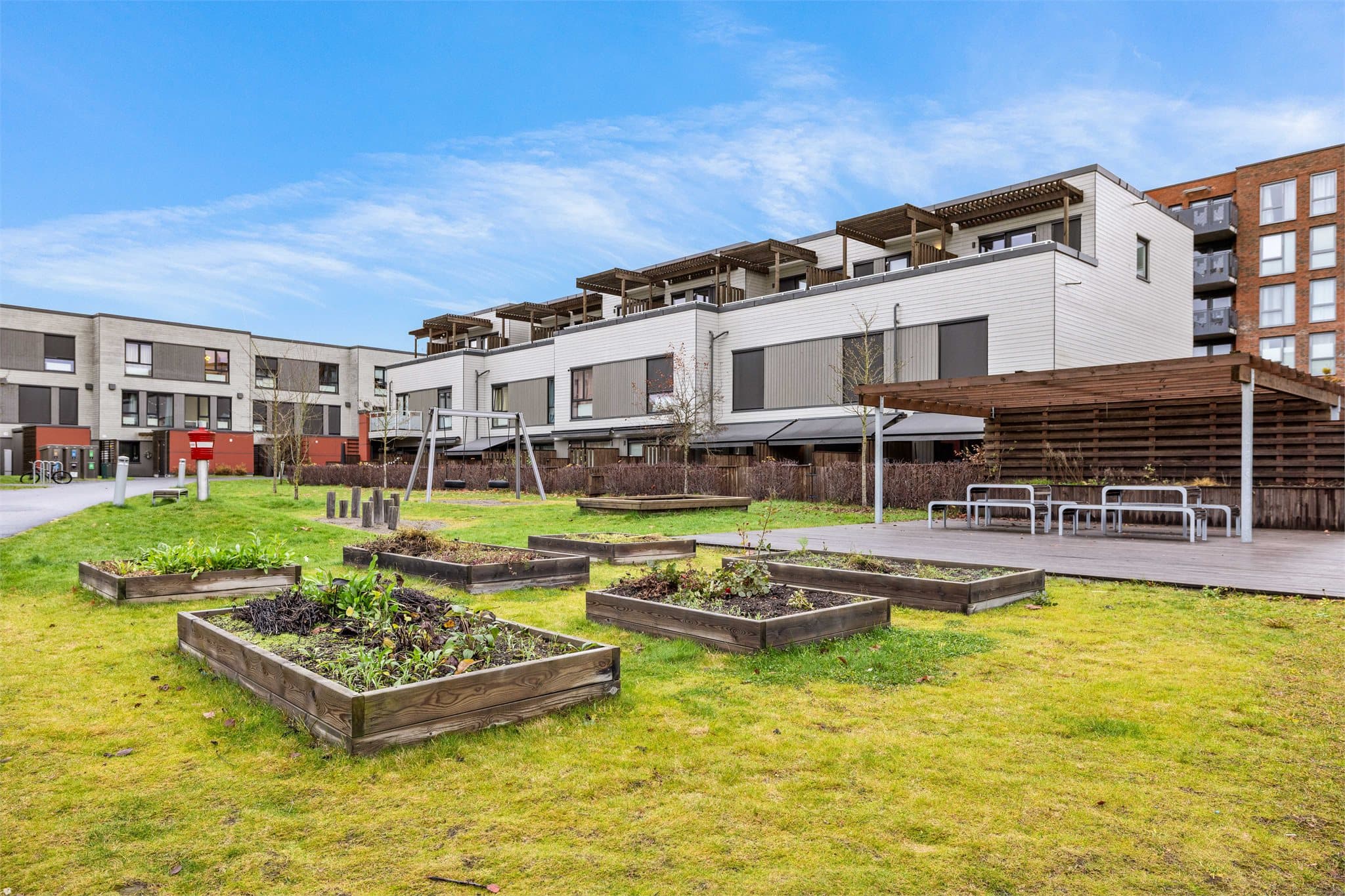 Her finnes også dyrkekasser for beboere med grønne fingre.