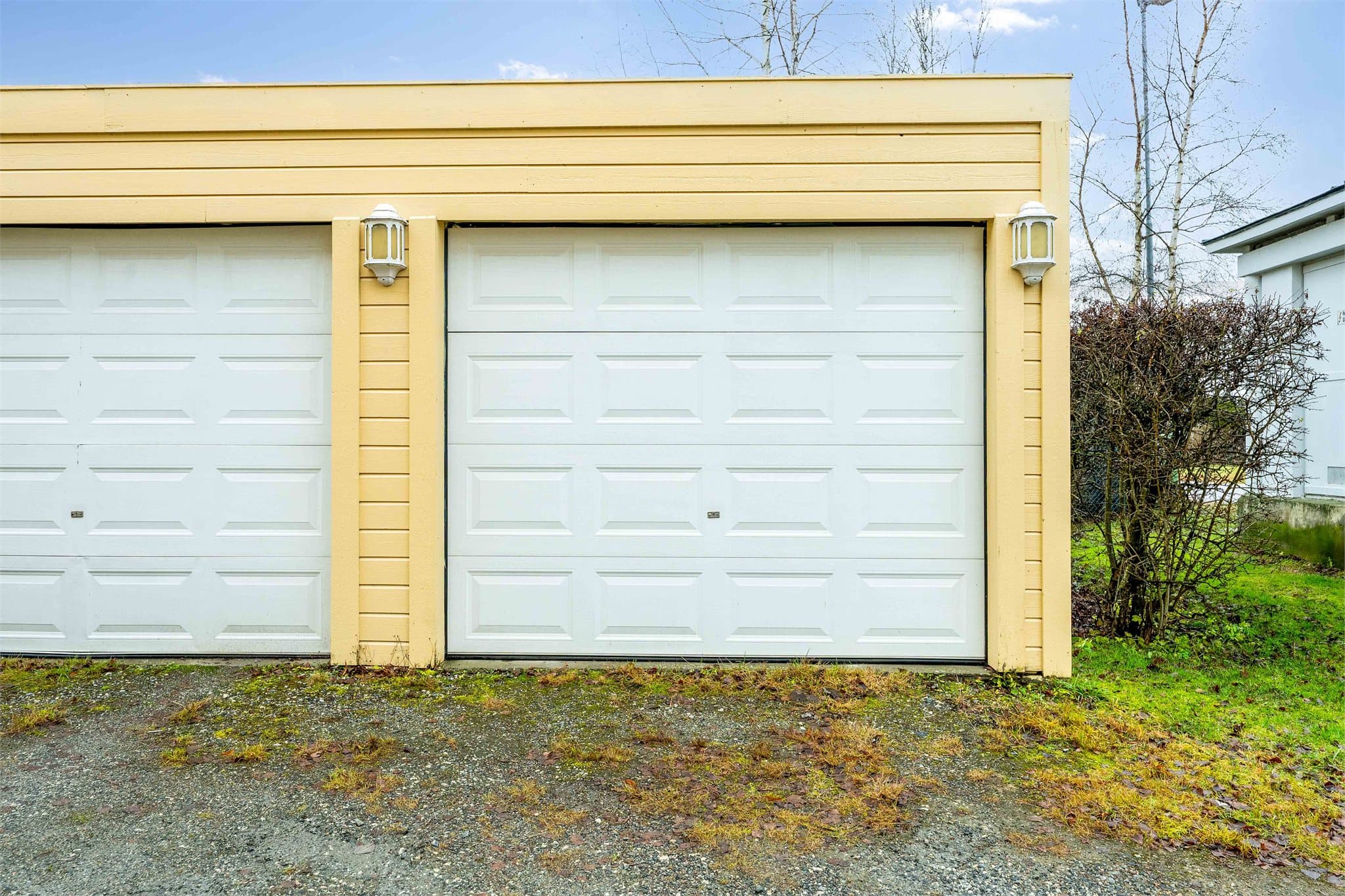 Garasjeplass medfølger.