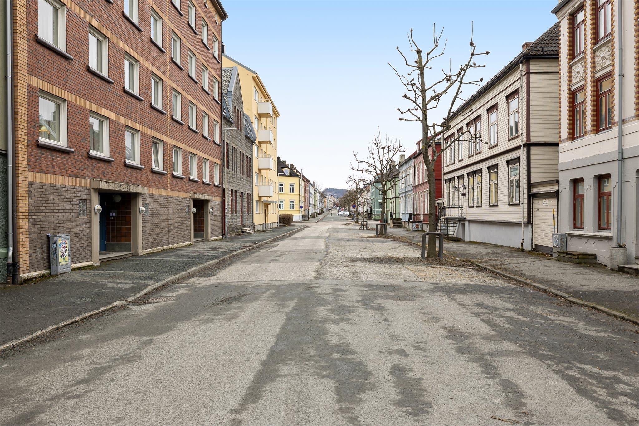 Her bor du sentralt på Møllenberg med kort vei til "alt" man trenger i hverdagen. Velkommen til visning!