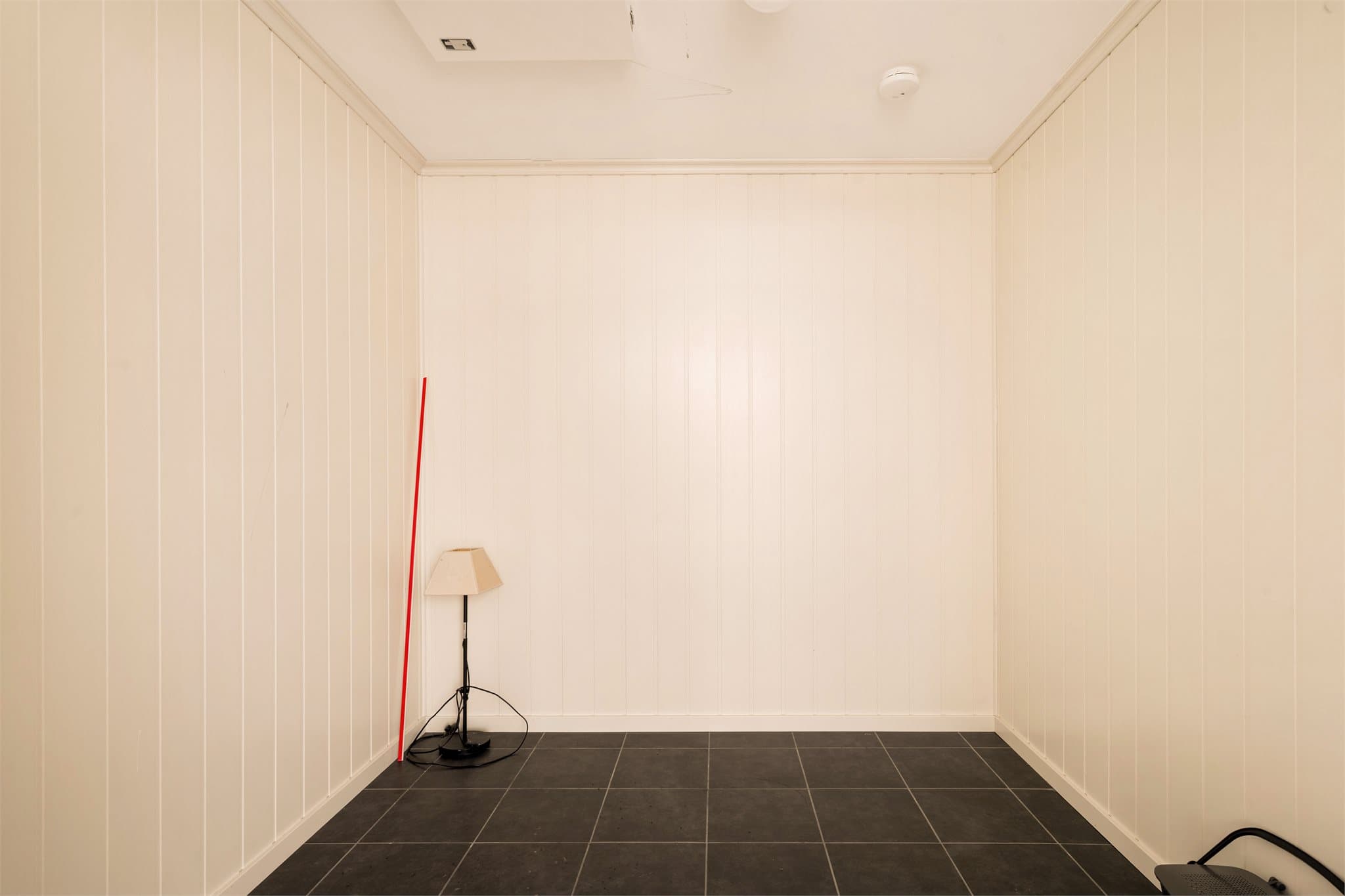 Bod med adkomst fra utsiden. Sameiet har avtale med Flexit som leverer filter til det balanserte ventilasjonsanlegget.