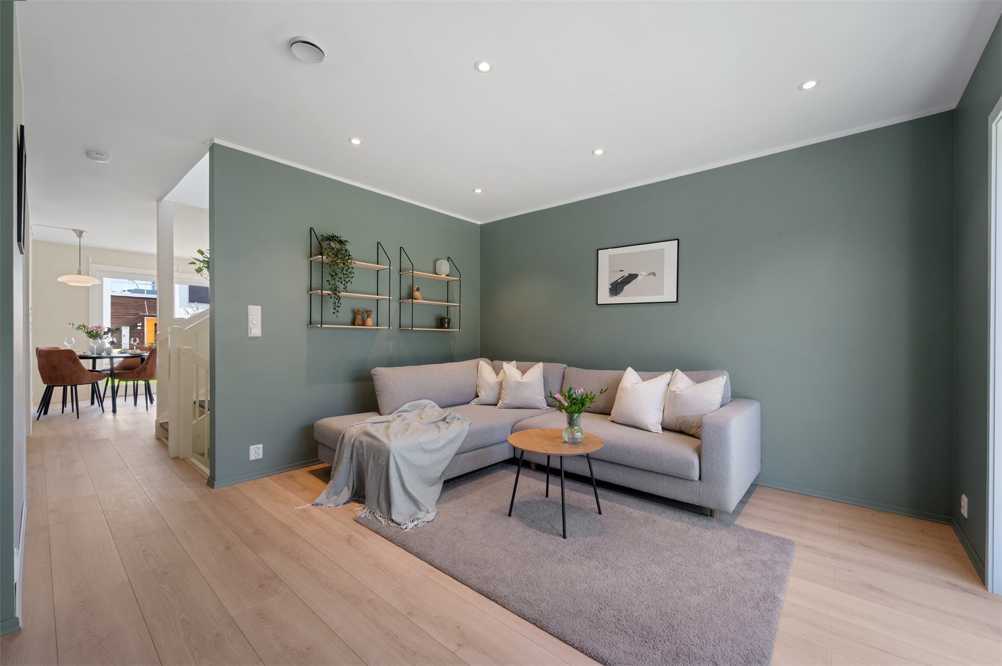 - Lekkert rekkehus fra 2017 som holder en flott standard -