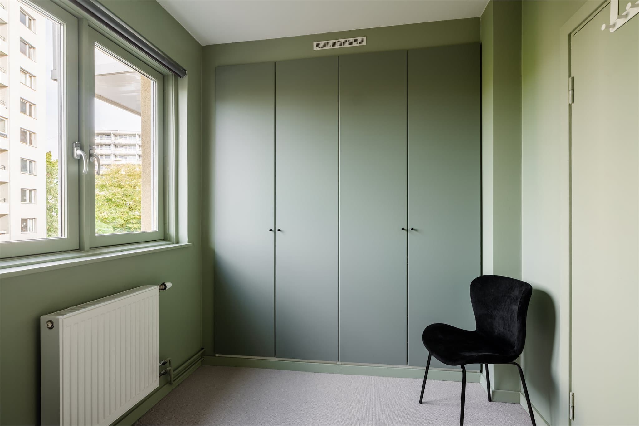 Plassbygd garderobe.