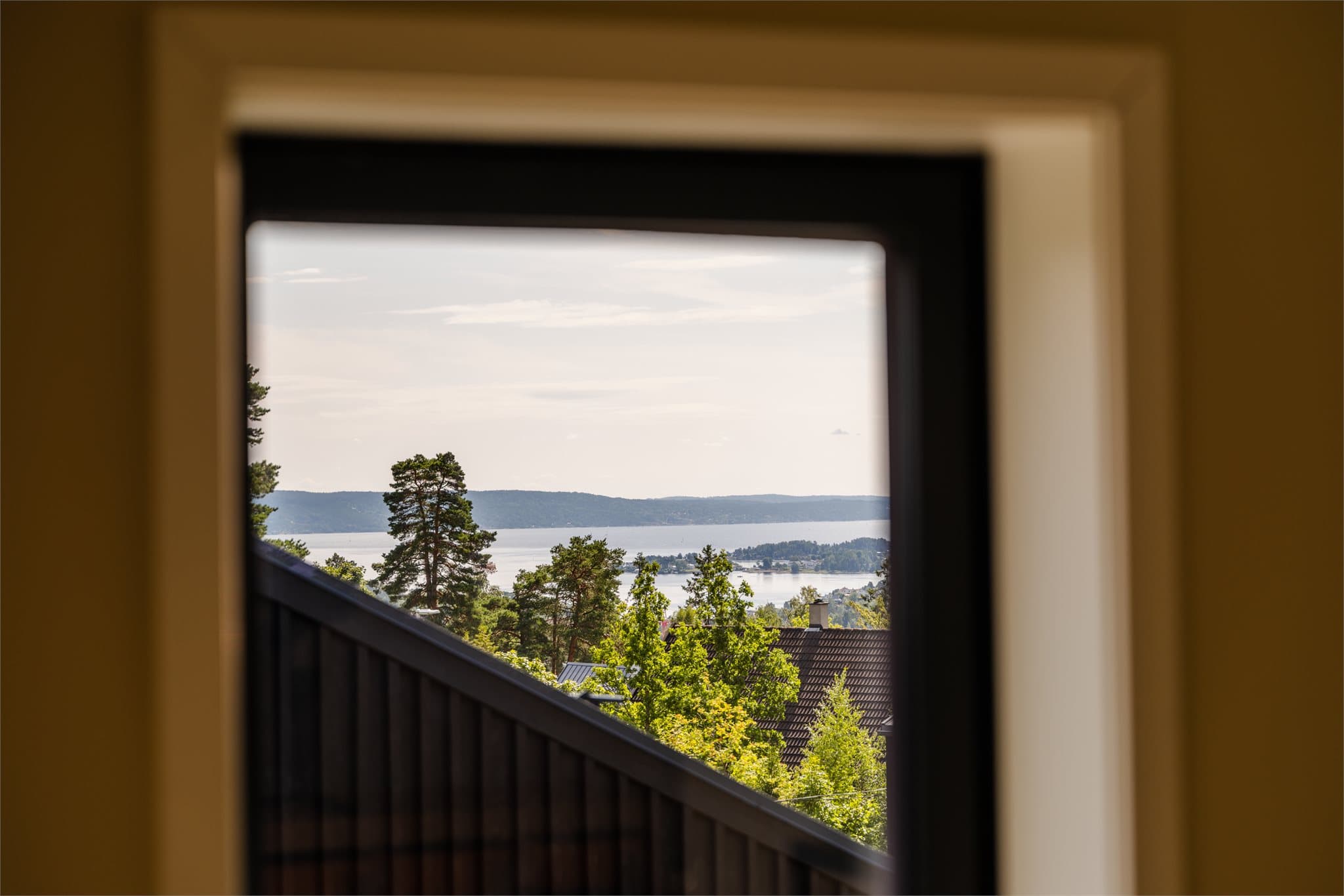Utsikt mot Oslofjorden fra loftsetasjen.
