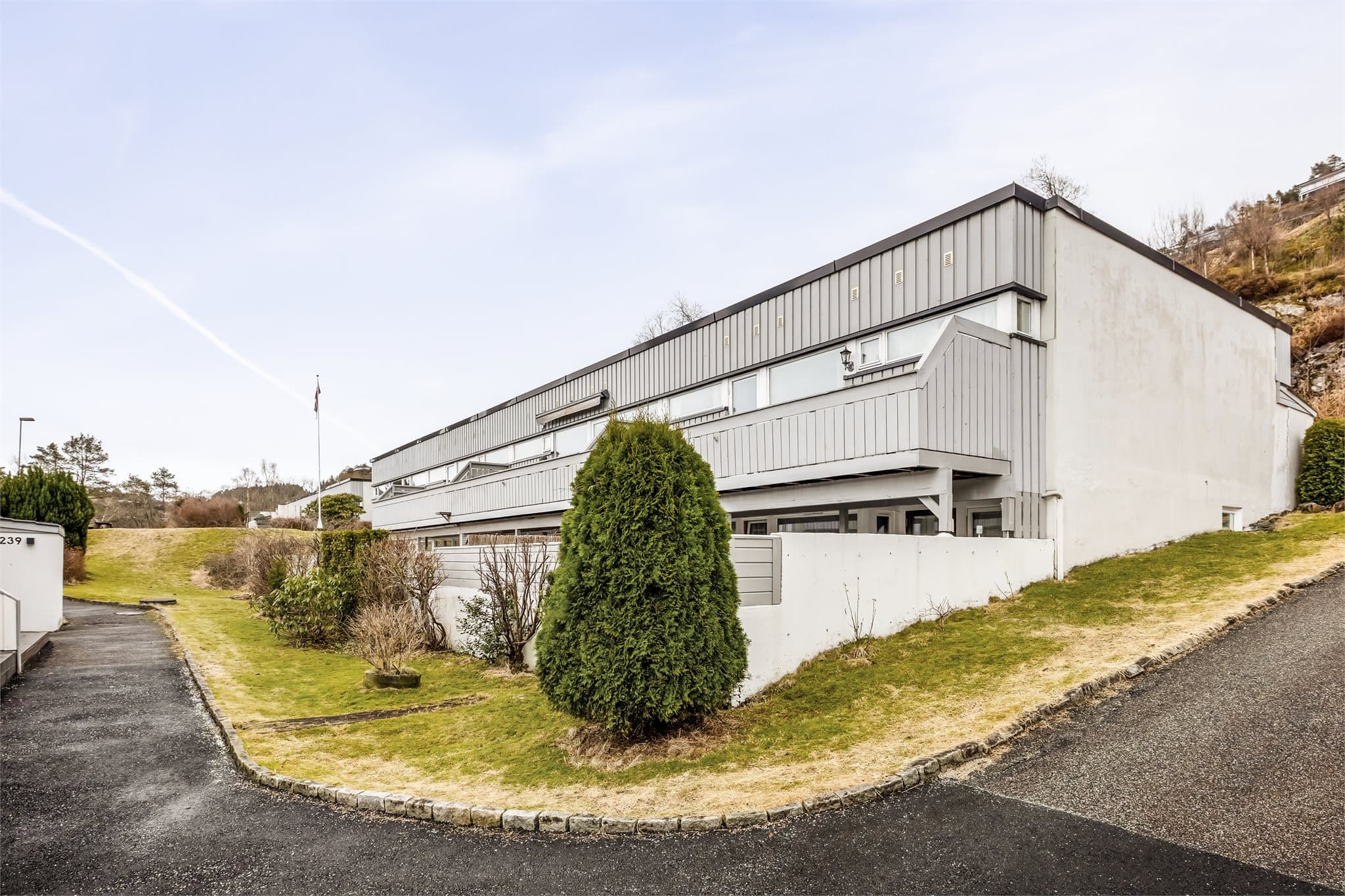 - Kun 12 minutters gange til Oasen senter -