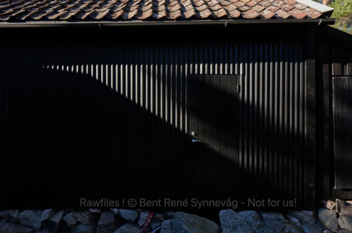 - "lite hus". Det minste av de fire husene -