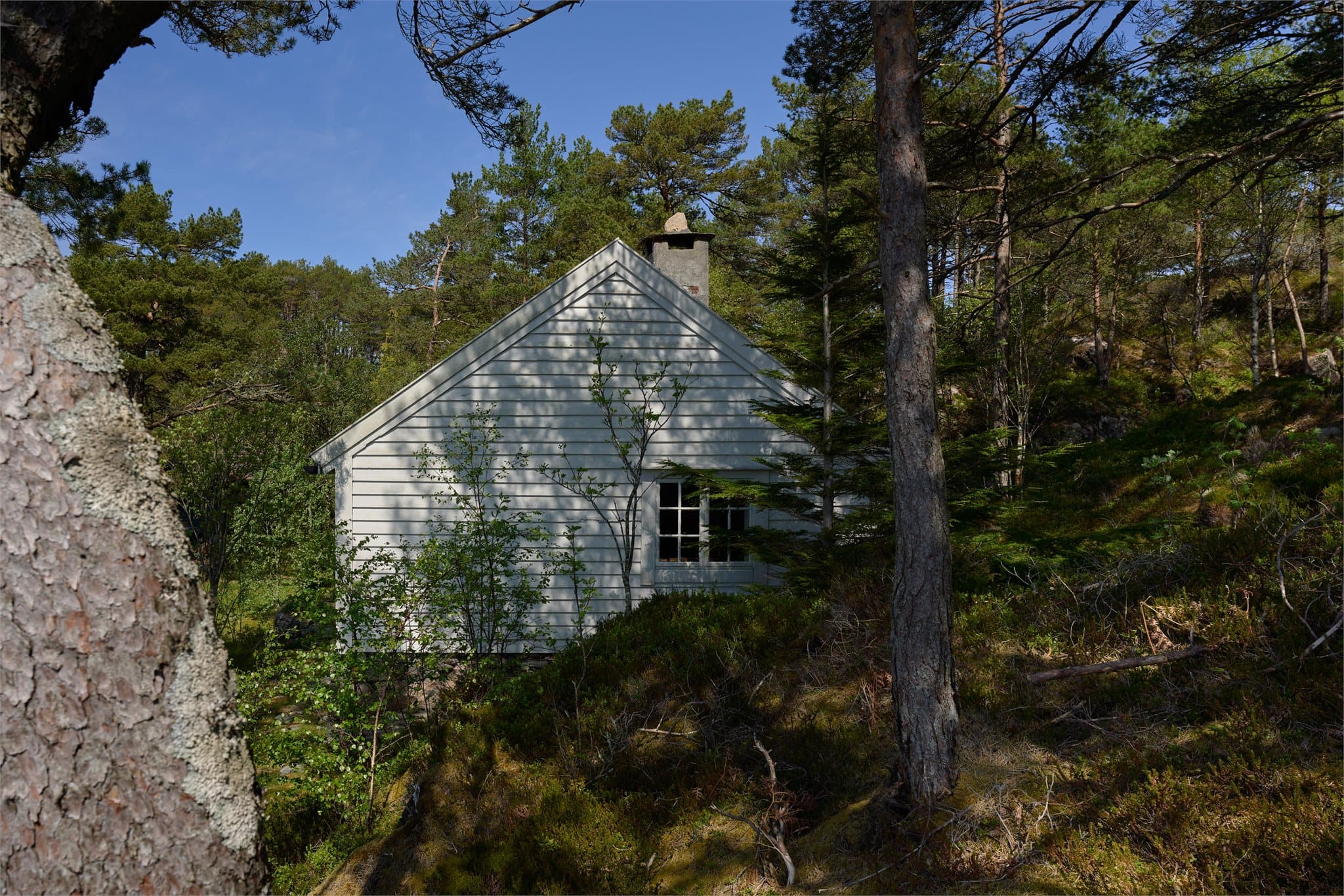 - Alle de syv bygningene ble tidligere kjøpt fra gårder i nærheten, demontert og deretter gjenoppbygd for hånd -