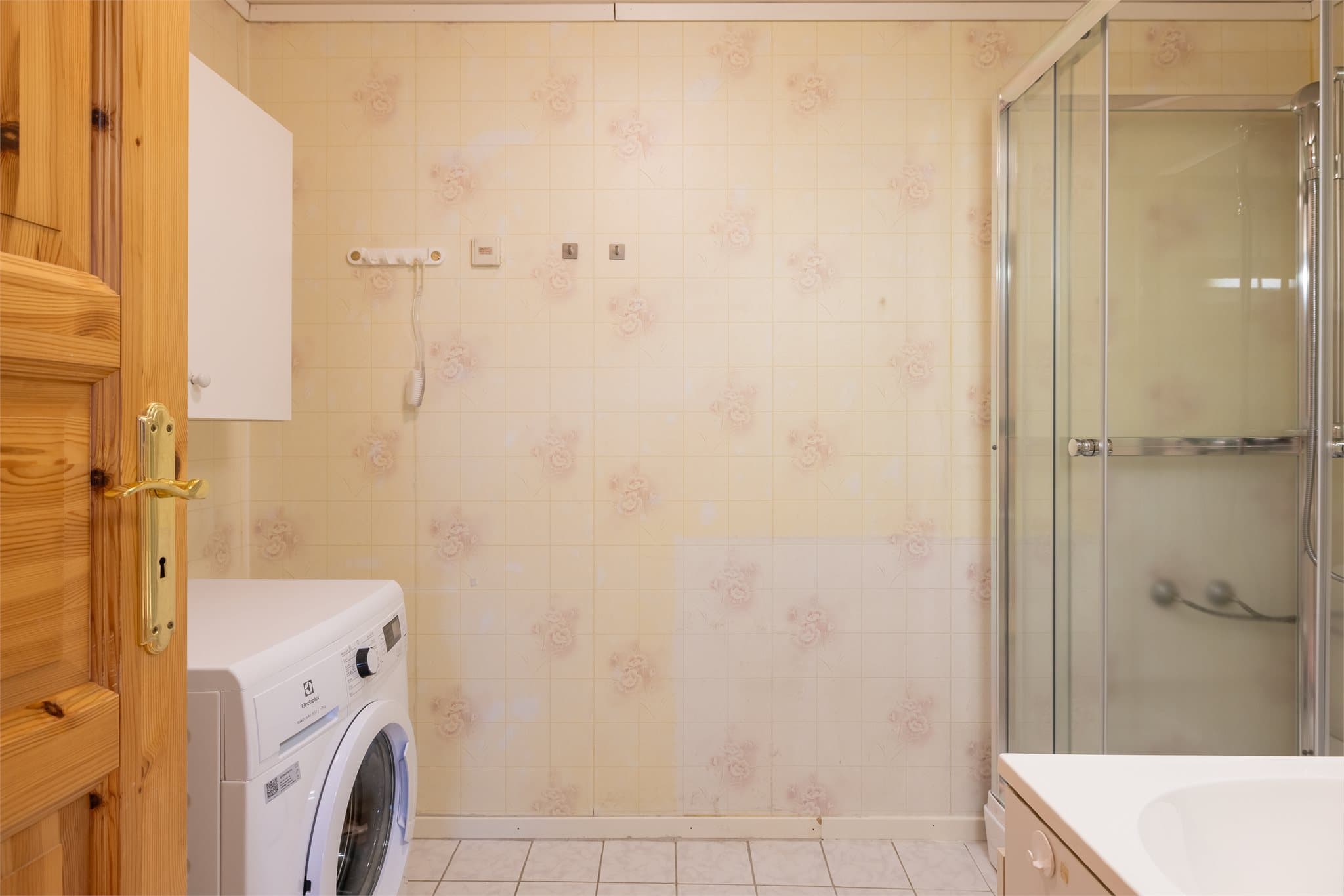 Bad/vaskerom måler 6,2 m²