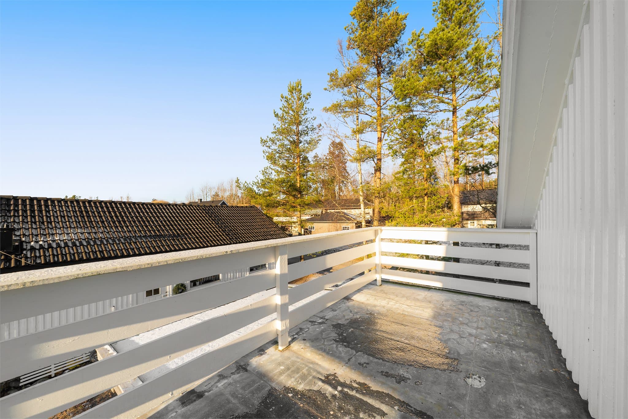 Veranda over inngangsparti