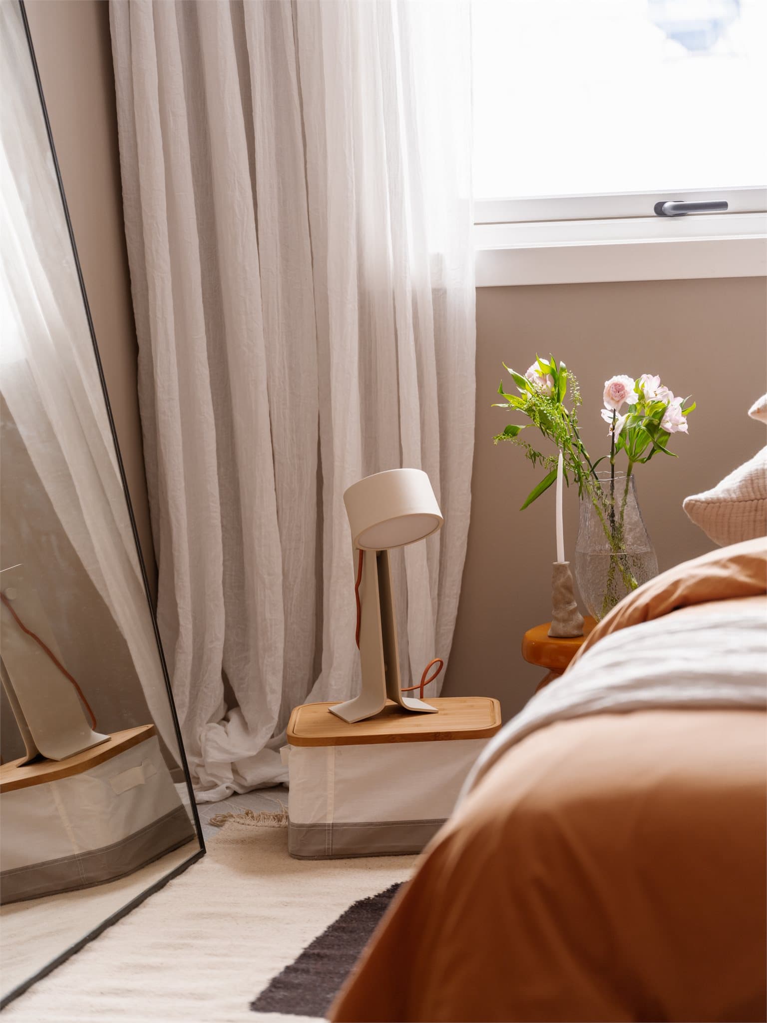 Detaljer fra soverommet.