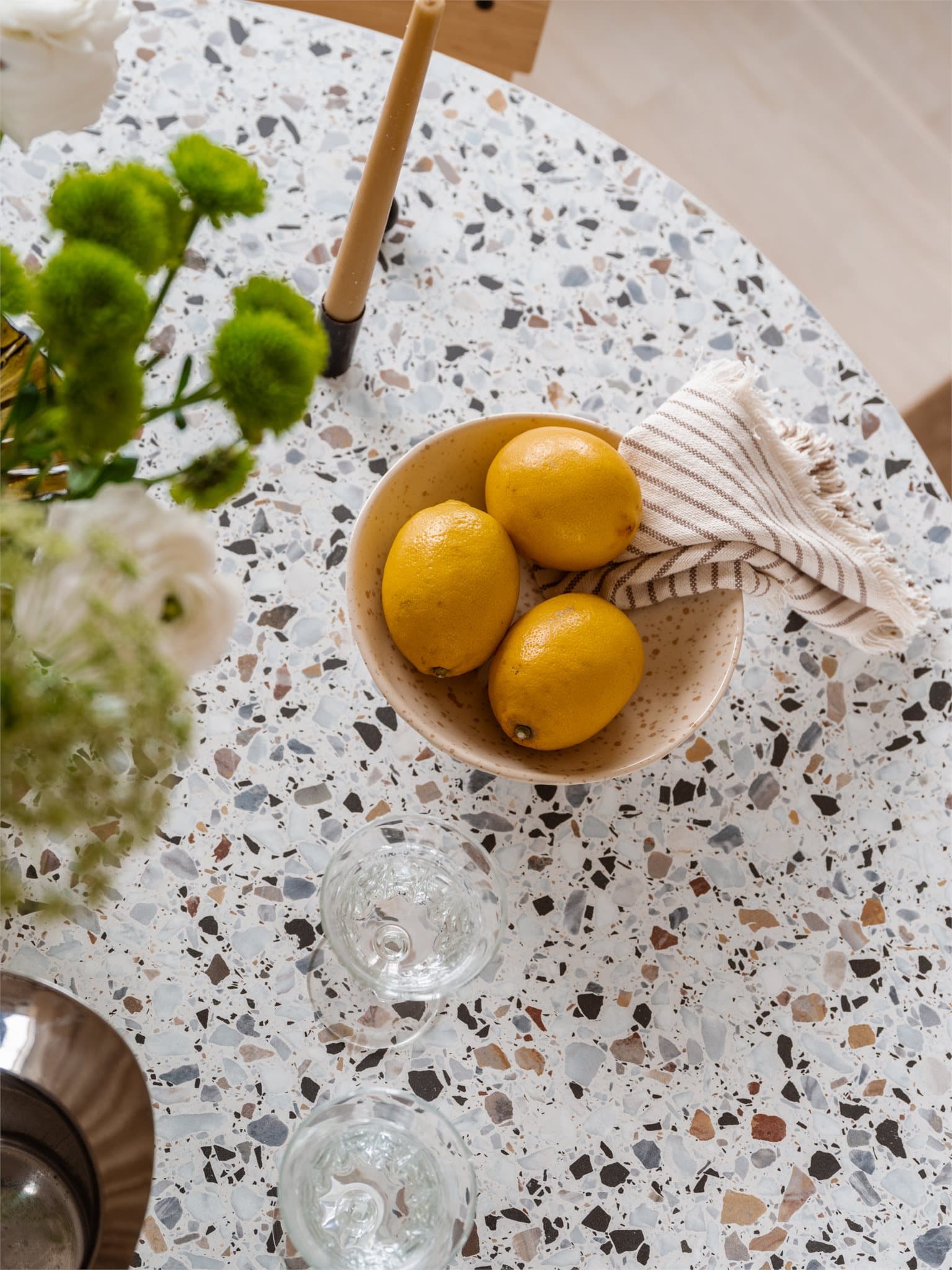 Balansert ventilasjon med tilluftsventiler sikrer et godt inneklima.
