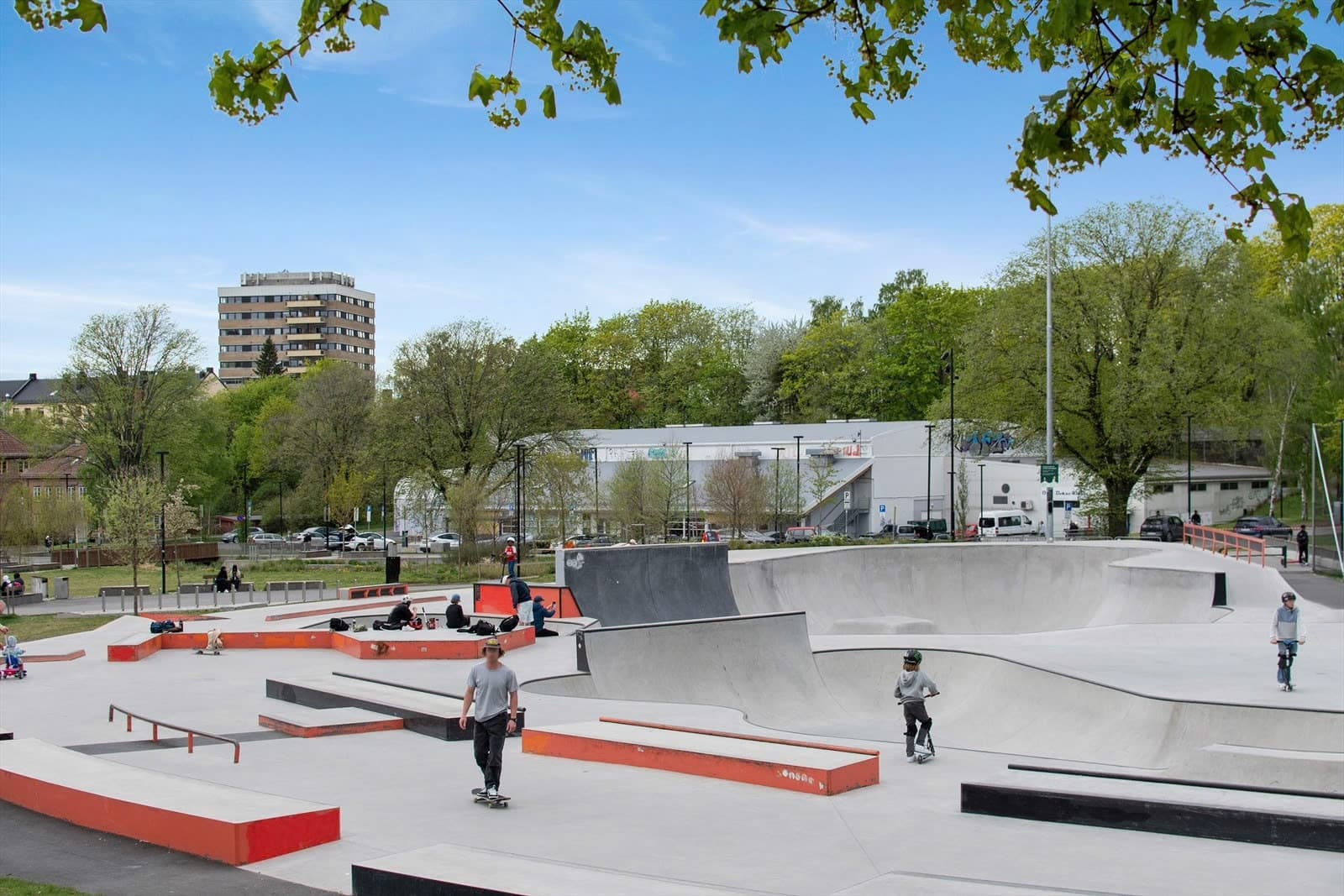 Jordal Skatepark er også like ved.