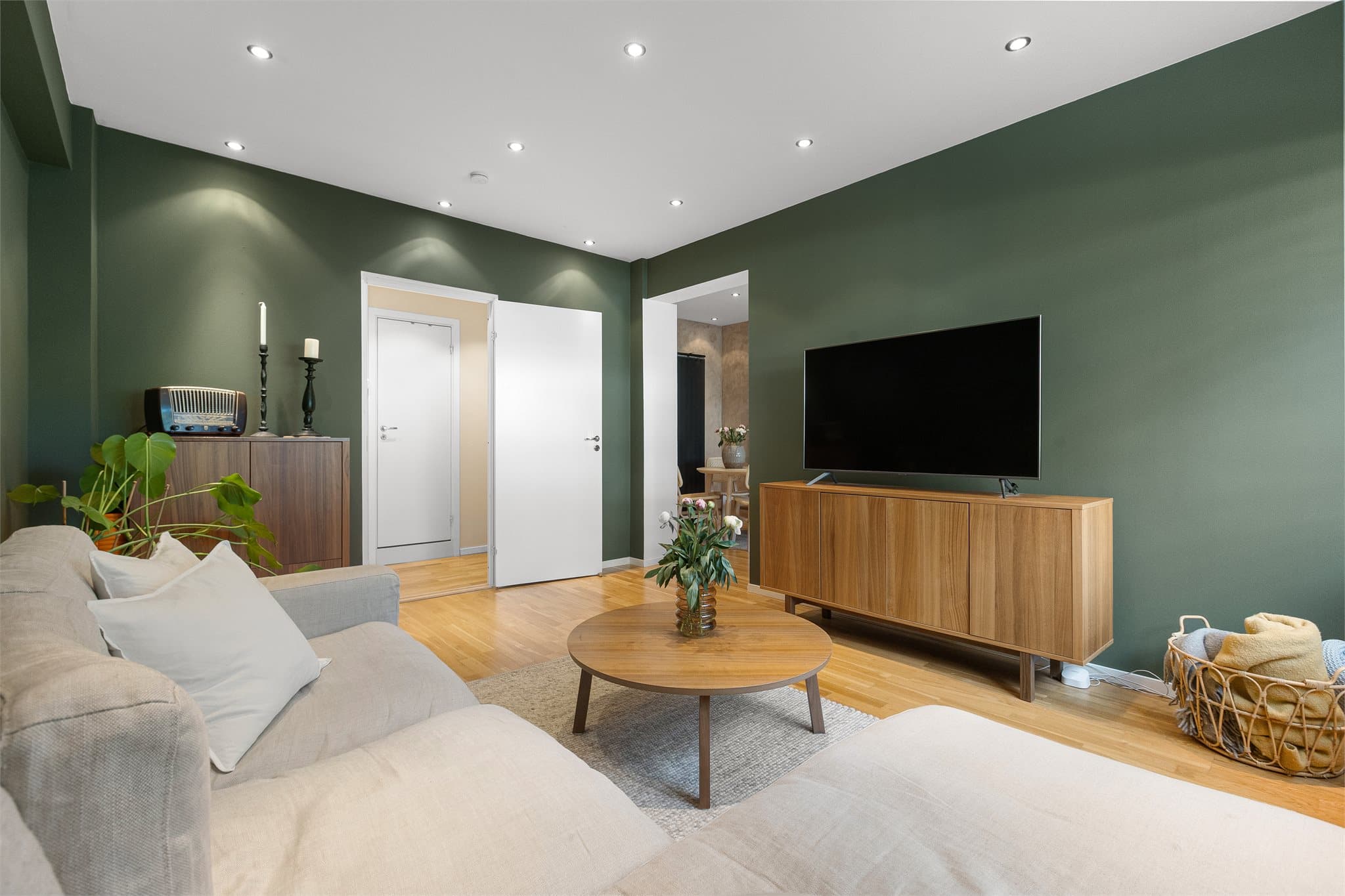 Her er det god plass til å møblere etter eget ønske og behov.