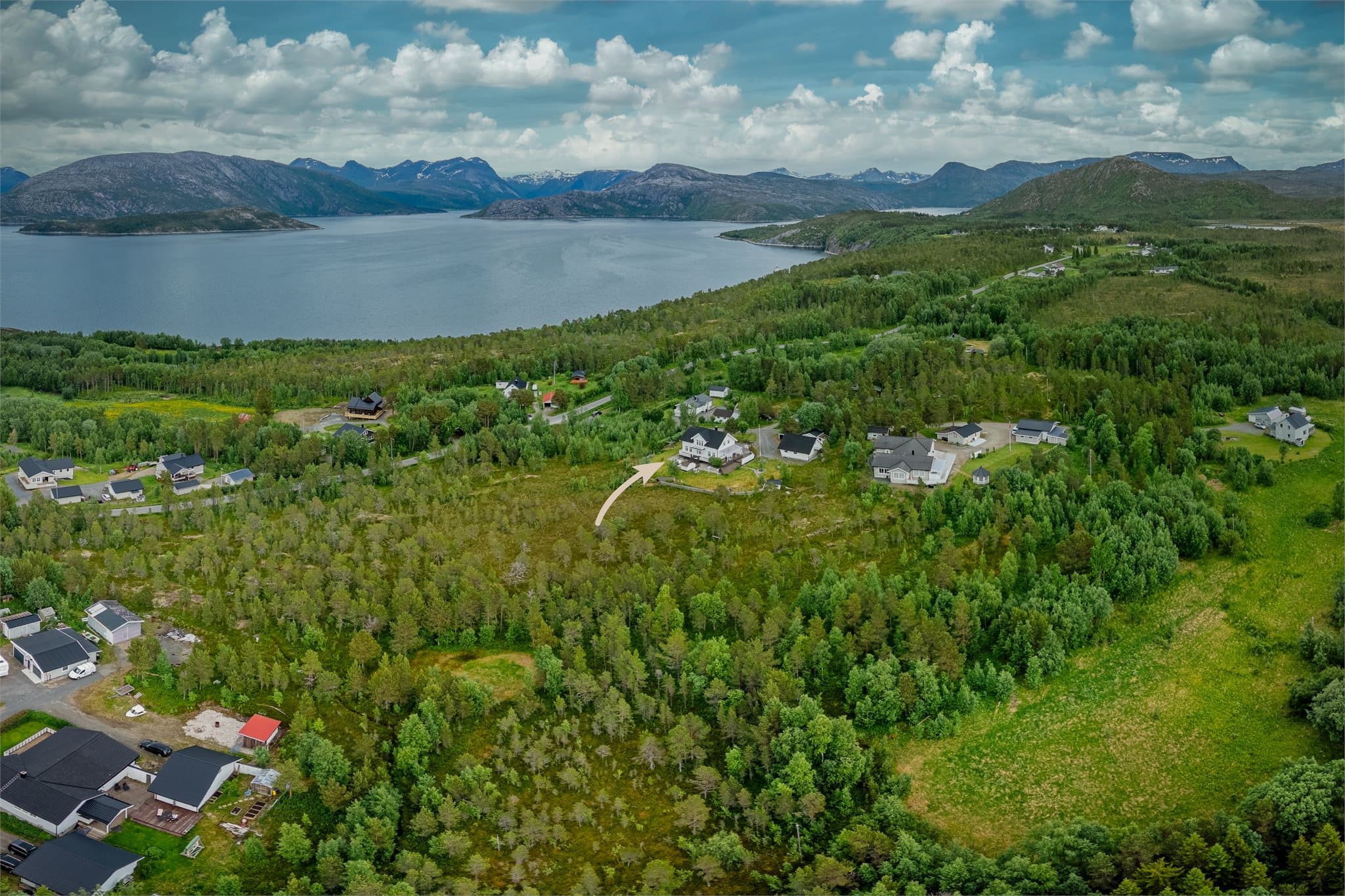 Nærområdet byr på flott natur og turmuligheter.