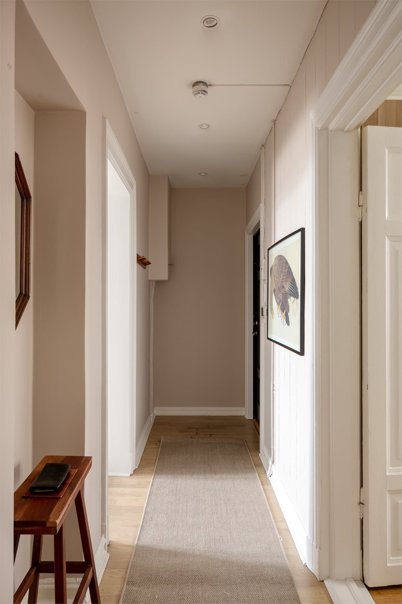 De to øvrige soverommene har adkomst fra gangen.