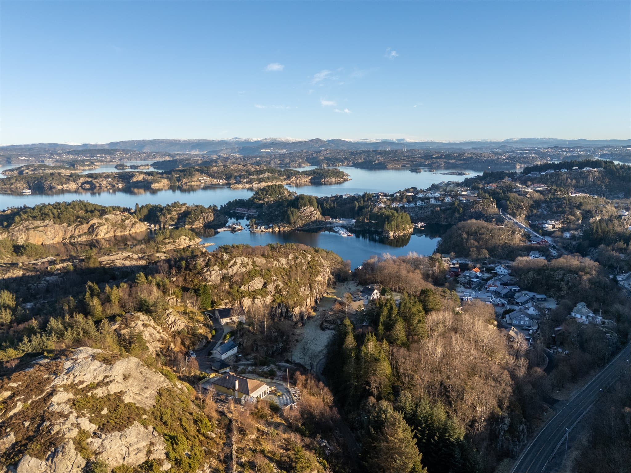 - Her har man sjøen som nærmeste nabo -