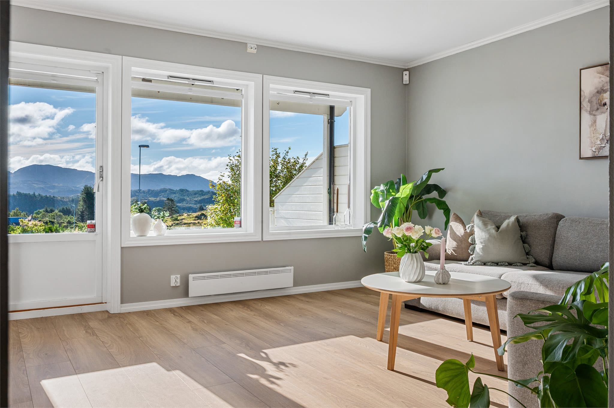 - Leiligheten fremstår som et godt sted å bo, med gjennomgående flott standard -