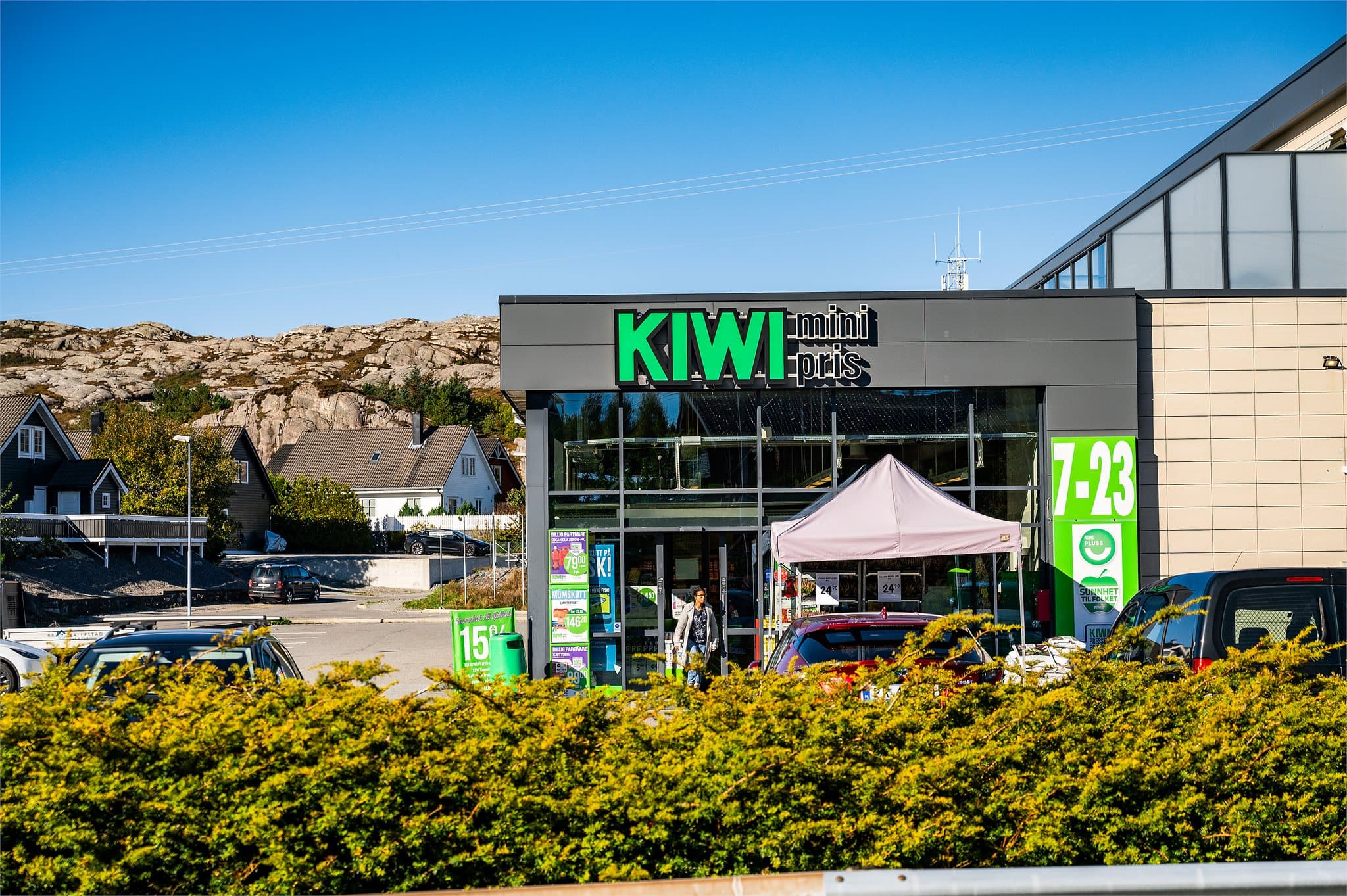 - Gangavstand til Kiwi Møvik, noe som gjør hverdagshandelen lettvint -