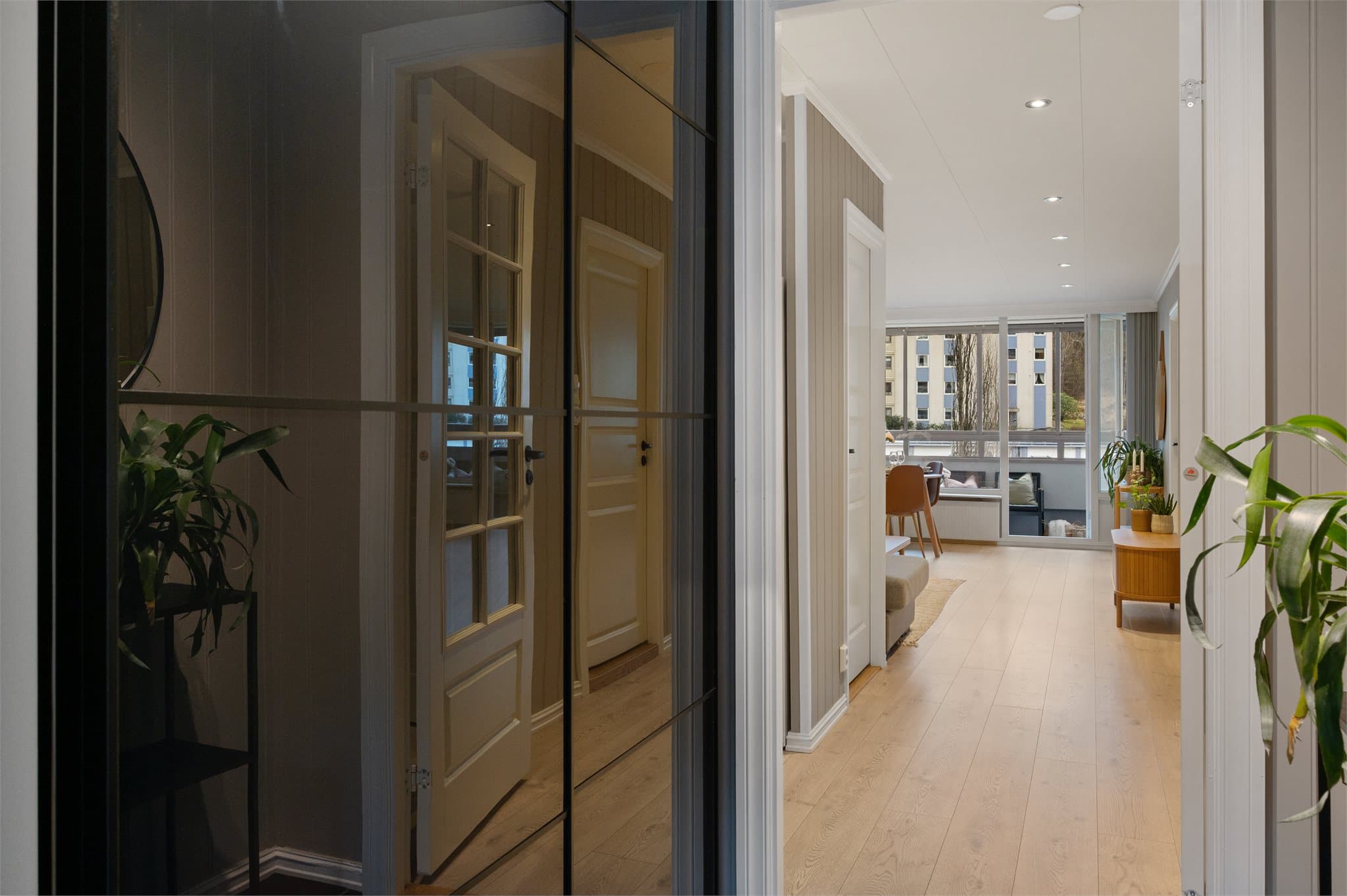 - Verdifullt med lagringsplass i ekstern bod som måler 2,6m² -