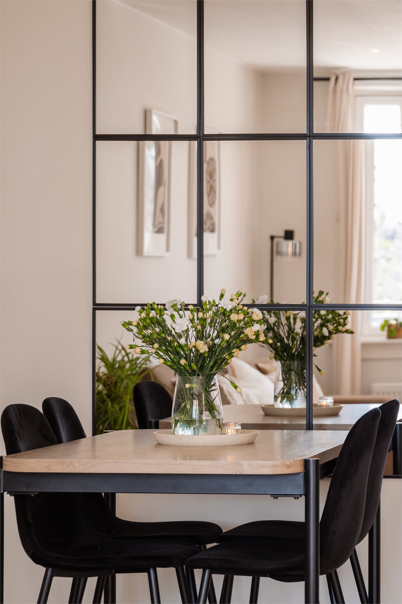 Hvem inviterer du til middags besøk her?