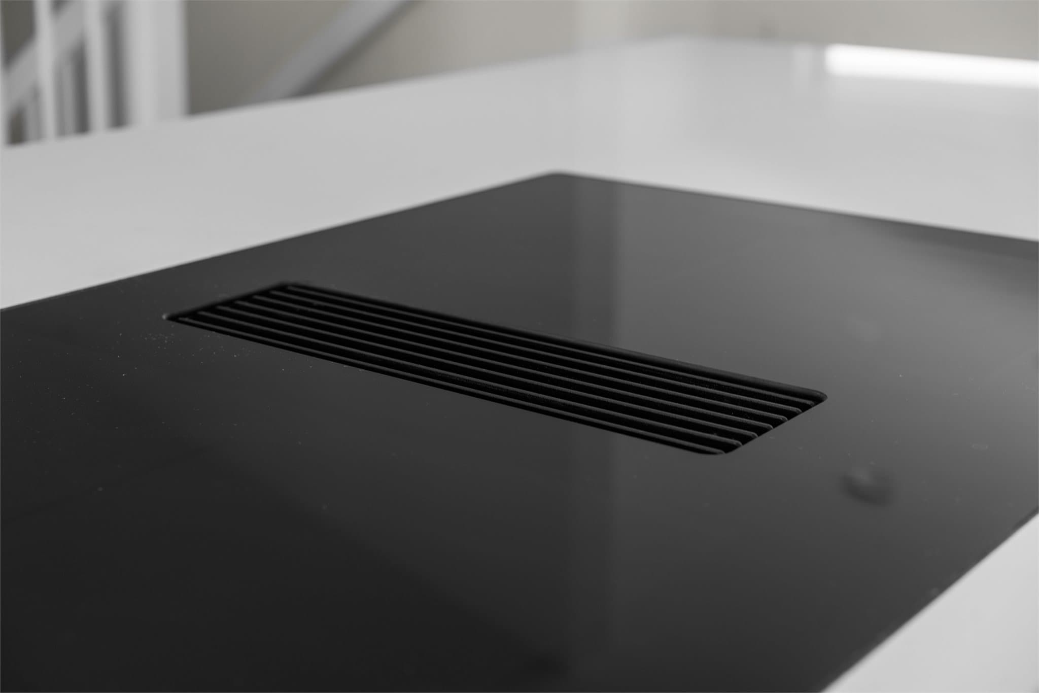 Platetopp med integrert ventilator