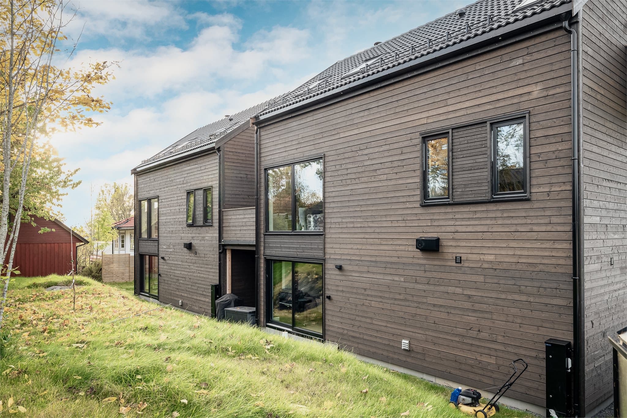 Bygget kjennetegnes ved solid kvalitet, god planlegging, materialvalg og utførelse.