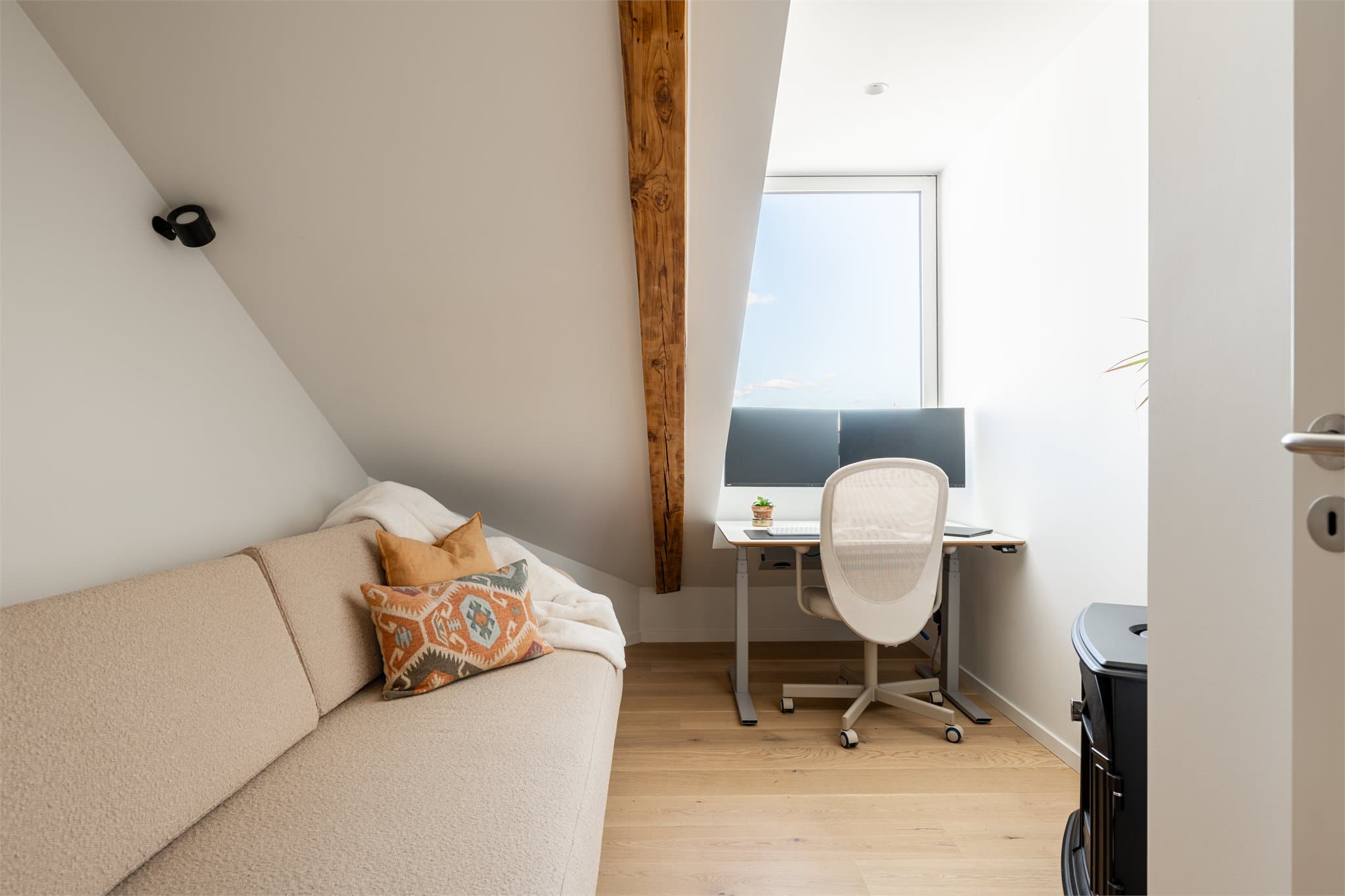 Med tre soverom får dere et fleksibelt hjem med mange bruksmuligheter og god plass til hele familien.