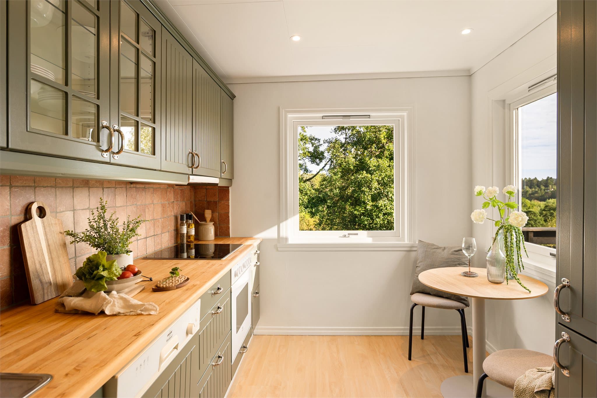 - Kjøkkenet måler 7,4 m² -