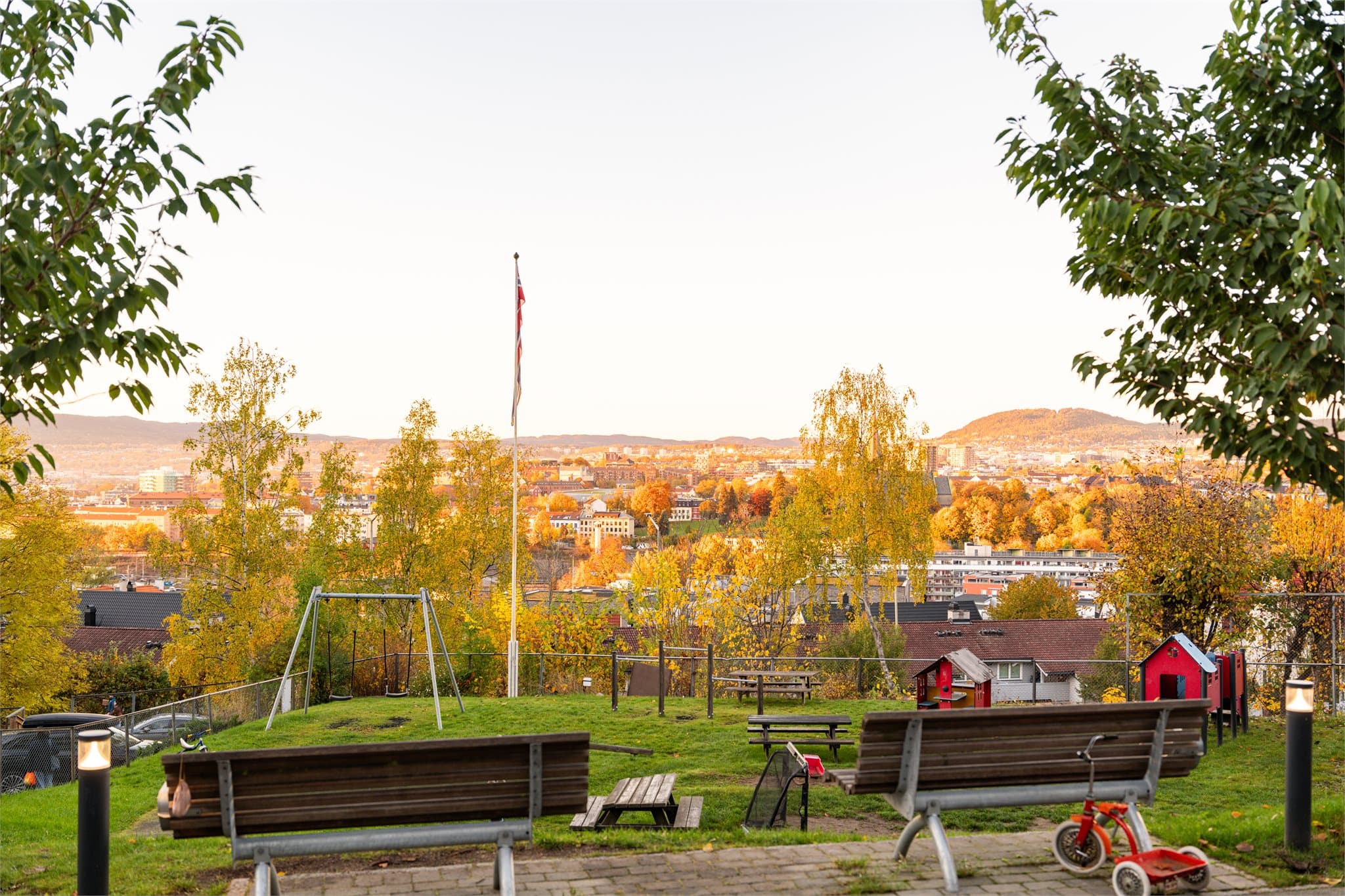 Her ligger alt til rette for at både store og små beboere skal trives i hverdagen.