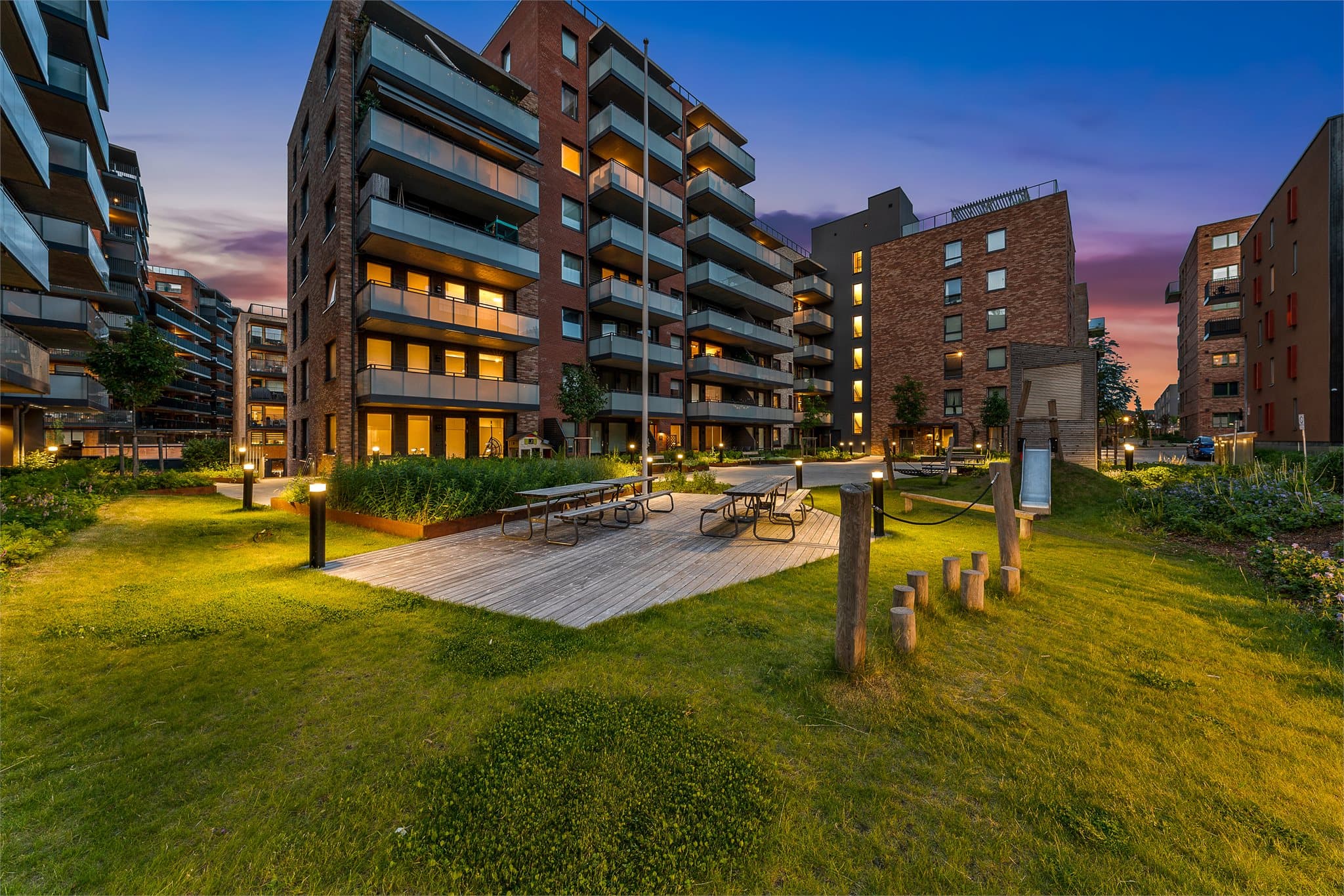 Svært pene og opparbeidede fellesarealer til glede for beboerne.