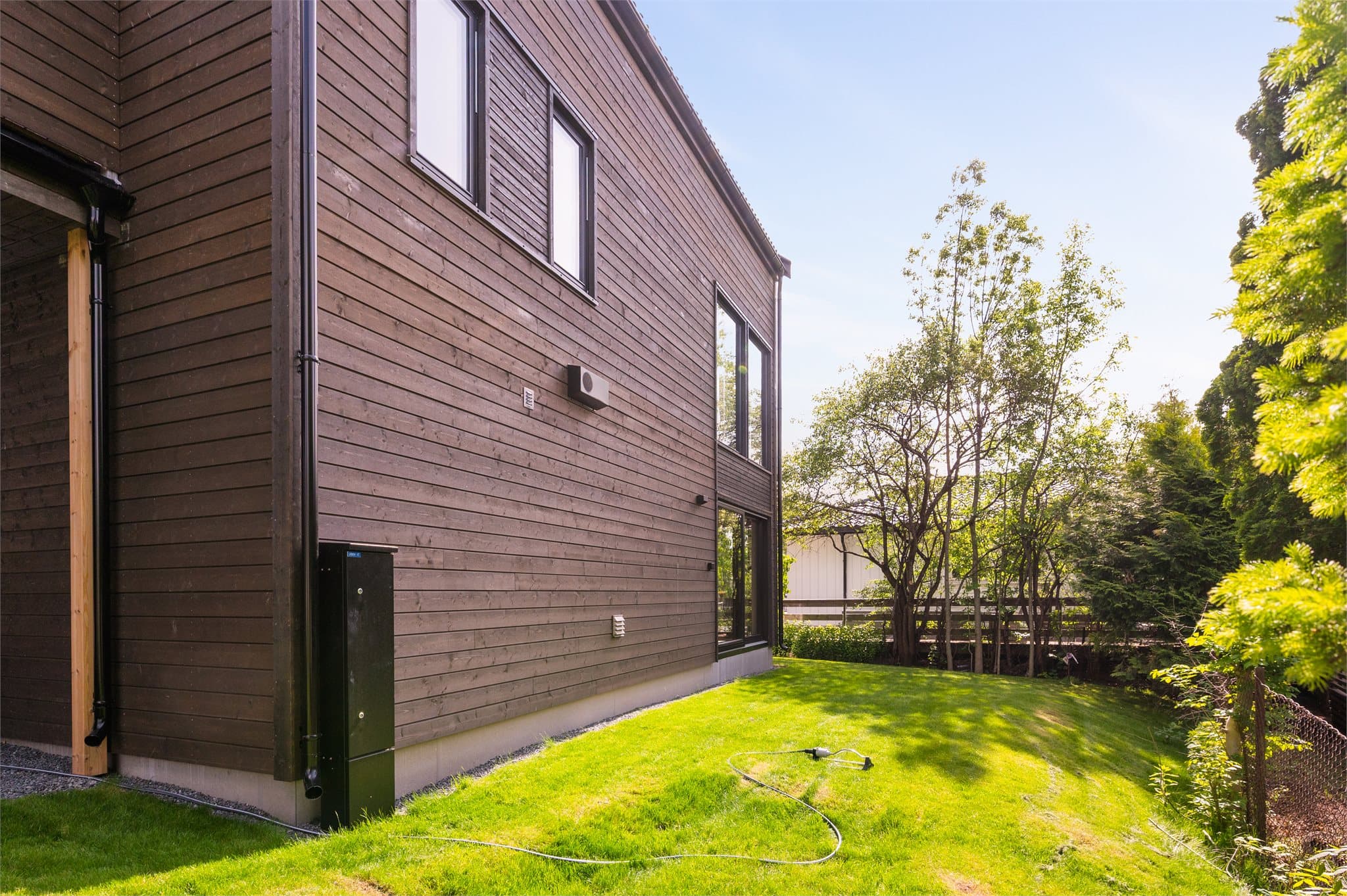 Bygget kjennetegnes ved solid kvalitet, god planlegging, materialvalg og utførelse.