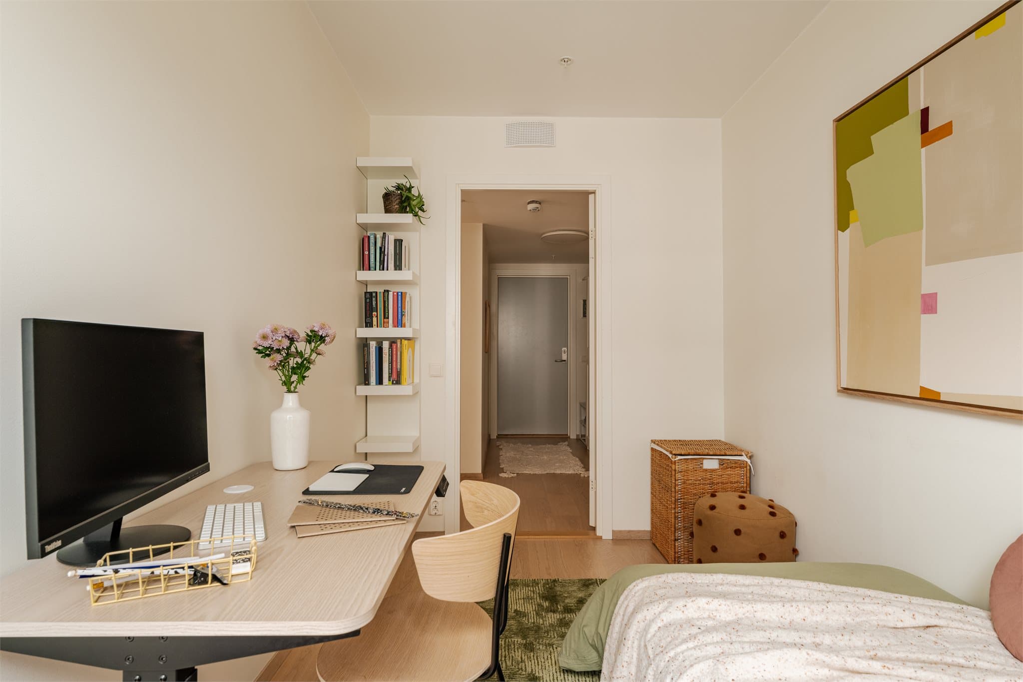 Rommet gir mulighet for å innrede med ønsket møblement.