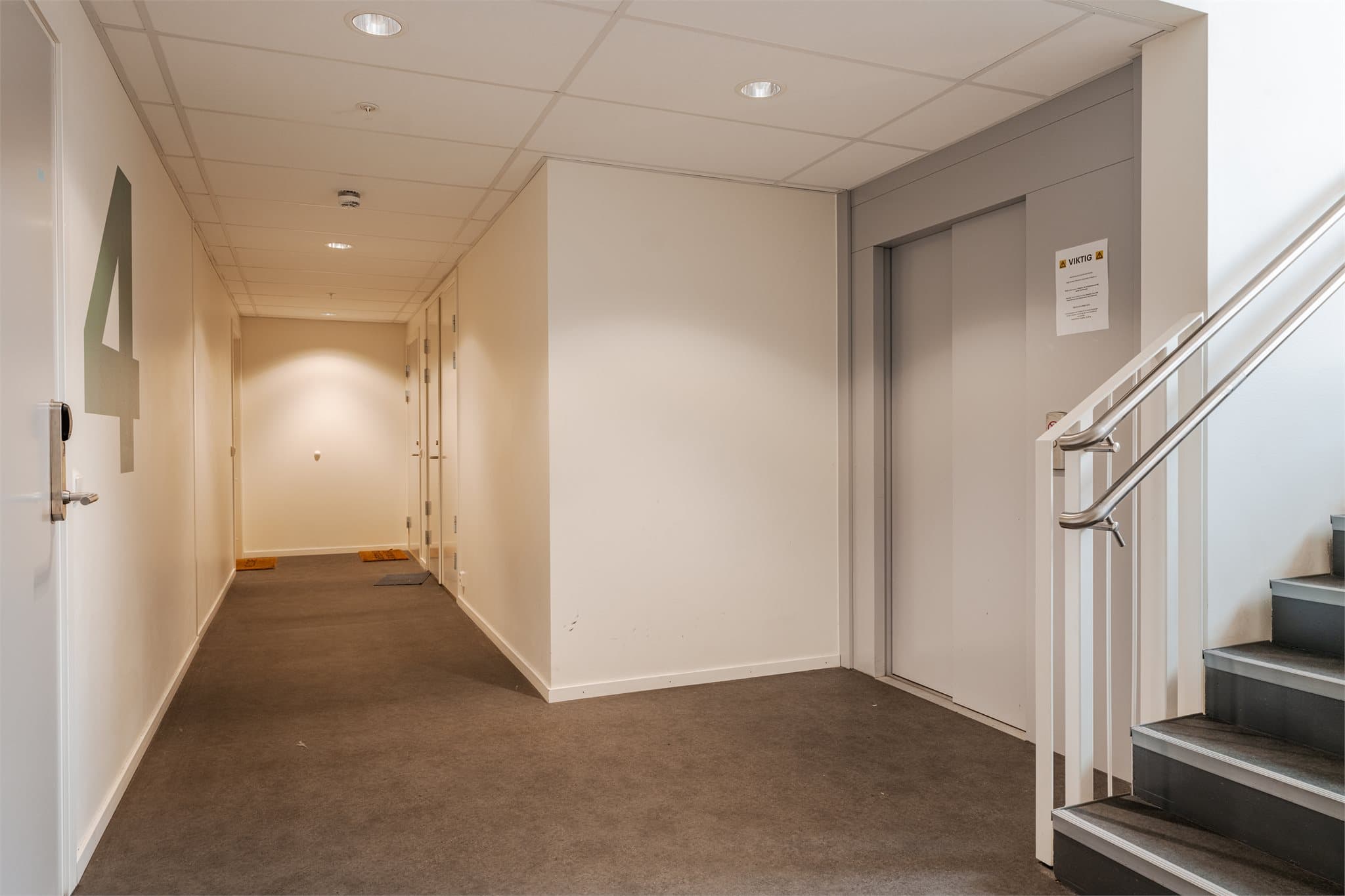 Heis gir enkel tilgang til boligen.