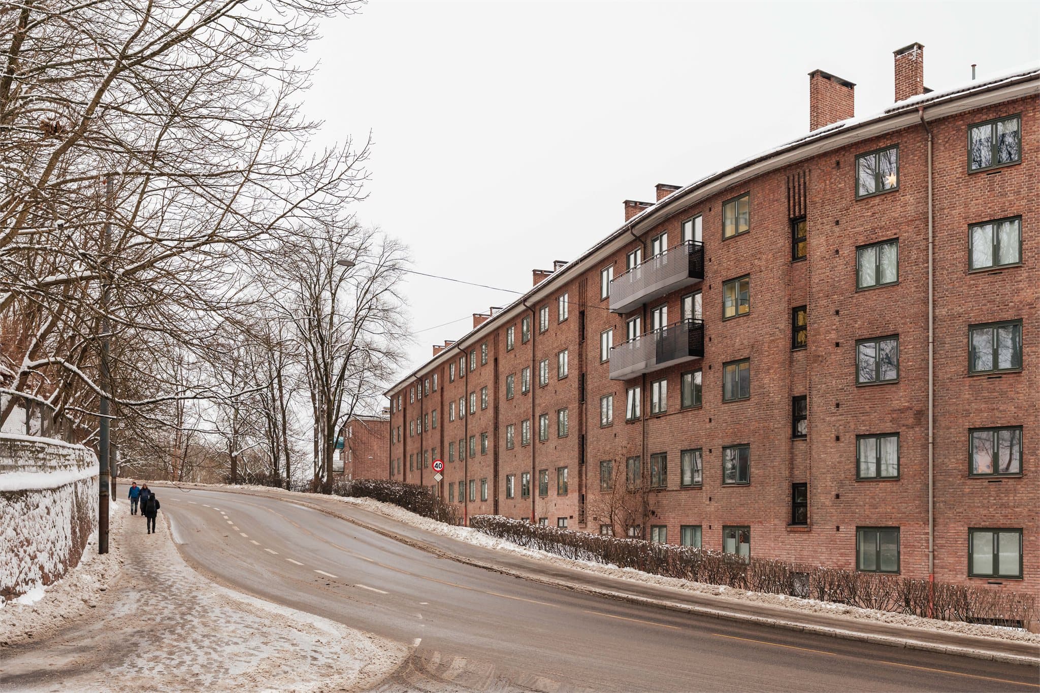 Beliggenheten er svært sentral på Carl Berner, et etablert knutepunkt i Oslo.