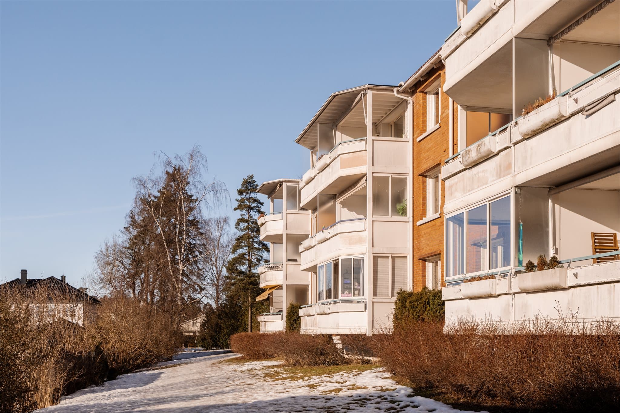 Leiligheten ligger i byggets toppetasje.