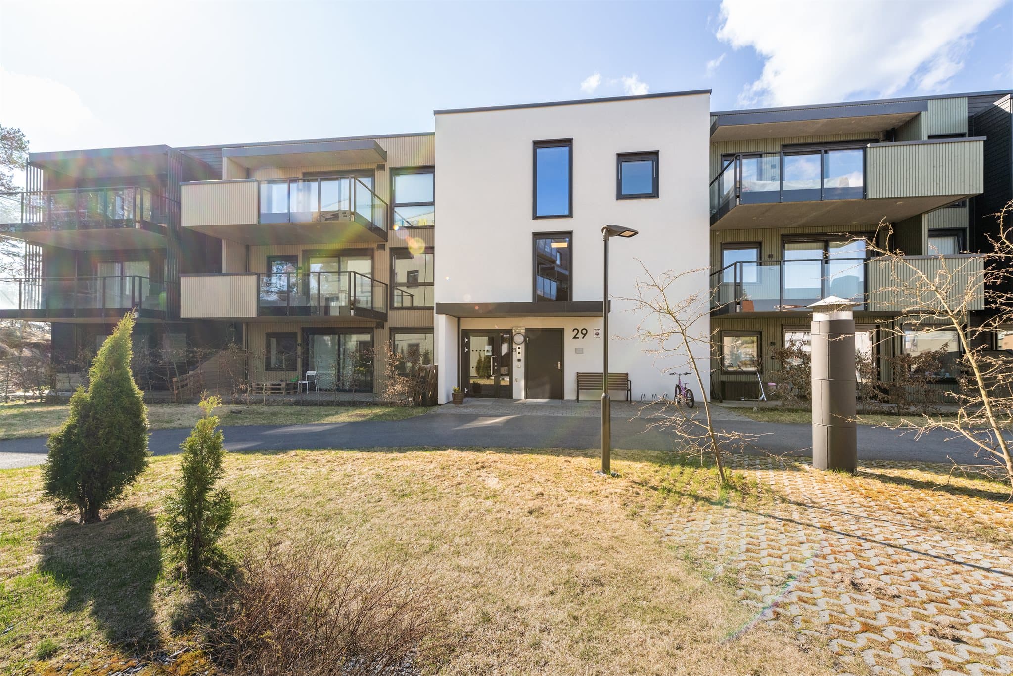 Fasade inngangsparti